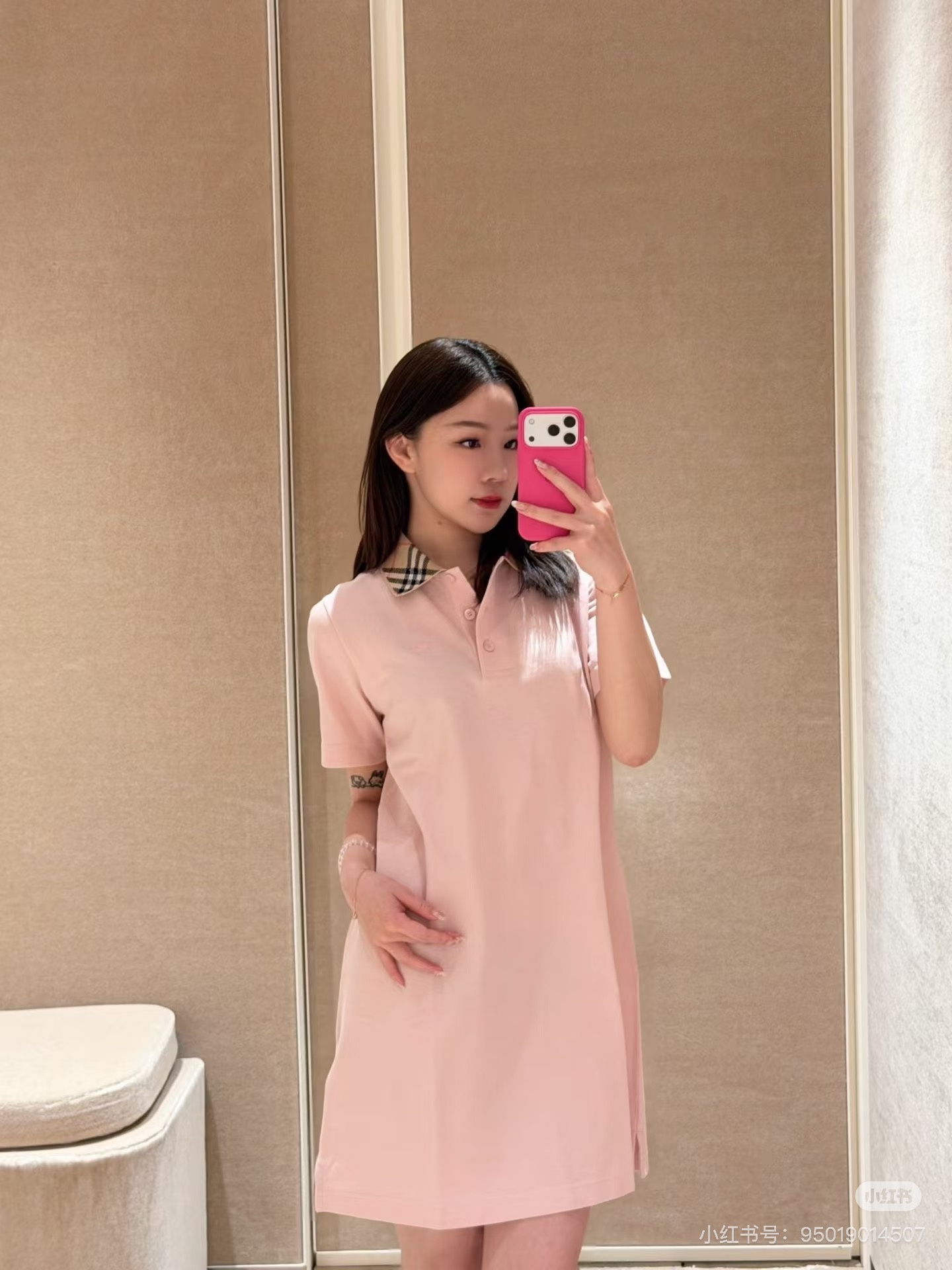 8cbee15223bea54b998bc444871614b1.jpg