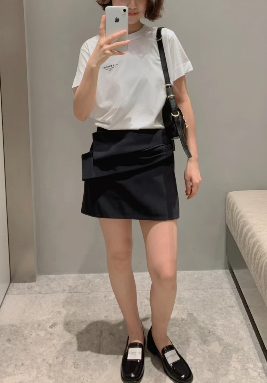 90e847d509f4943bbae48d35bcb388d1.jpg