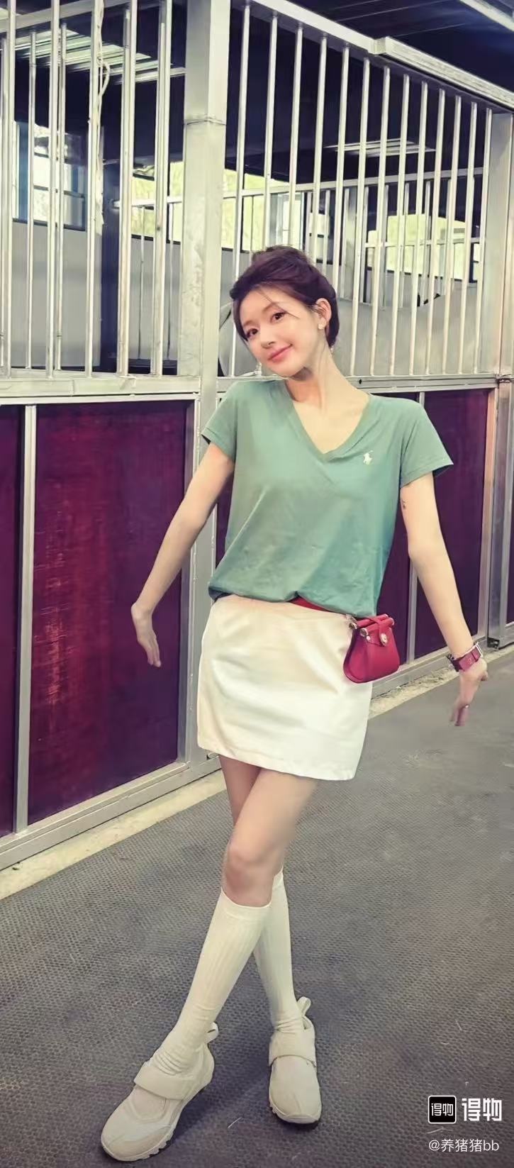 a18c16bcdadd21753a166a66d21f51b8.jpg