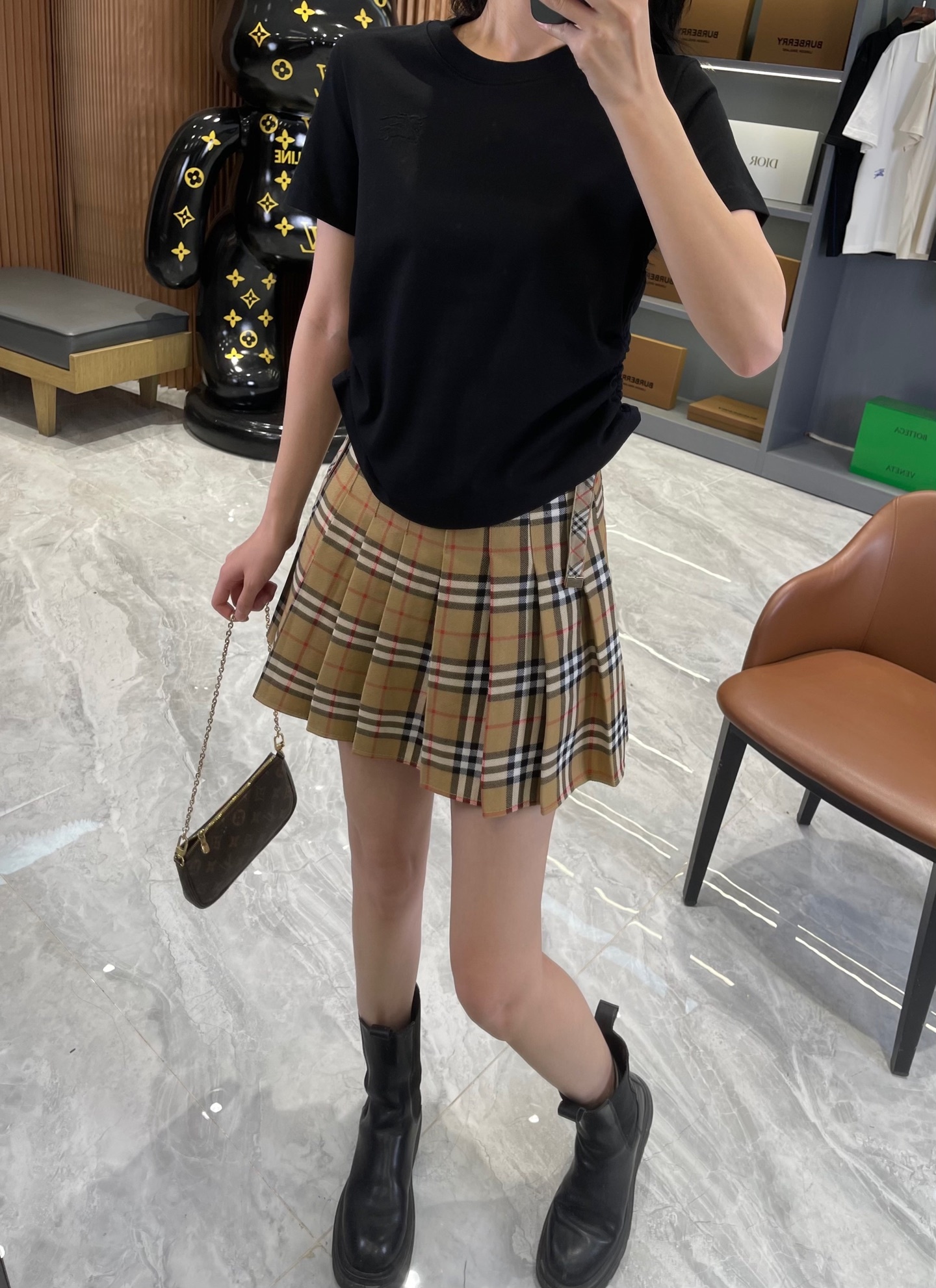 a8f5a17ee3a3c02d42d1c69f5f6d57a3.jpg