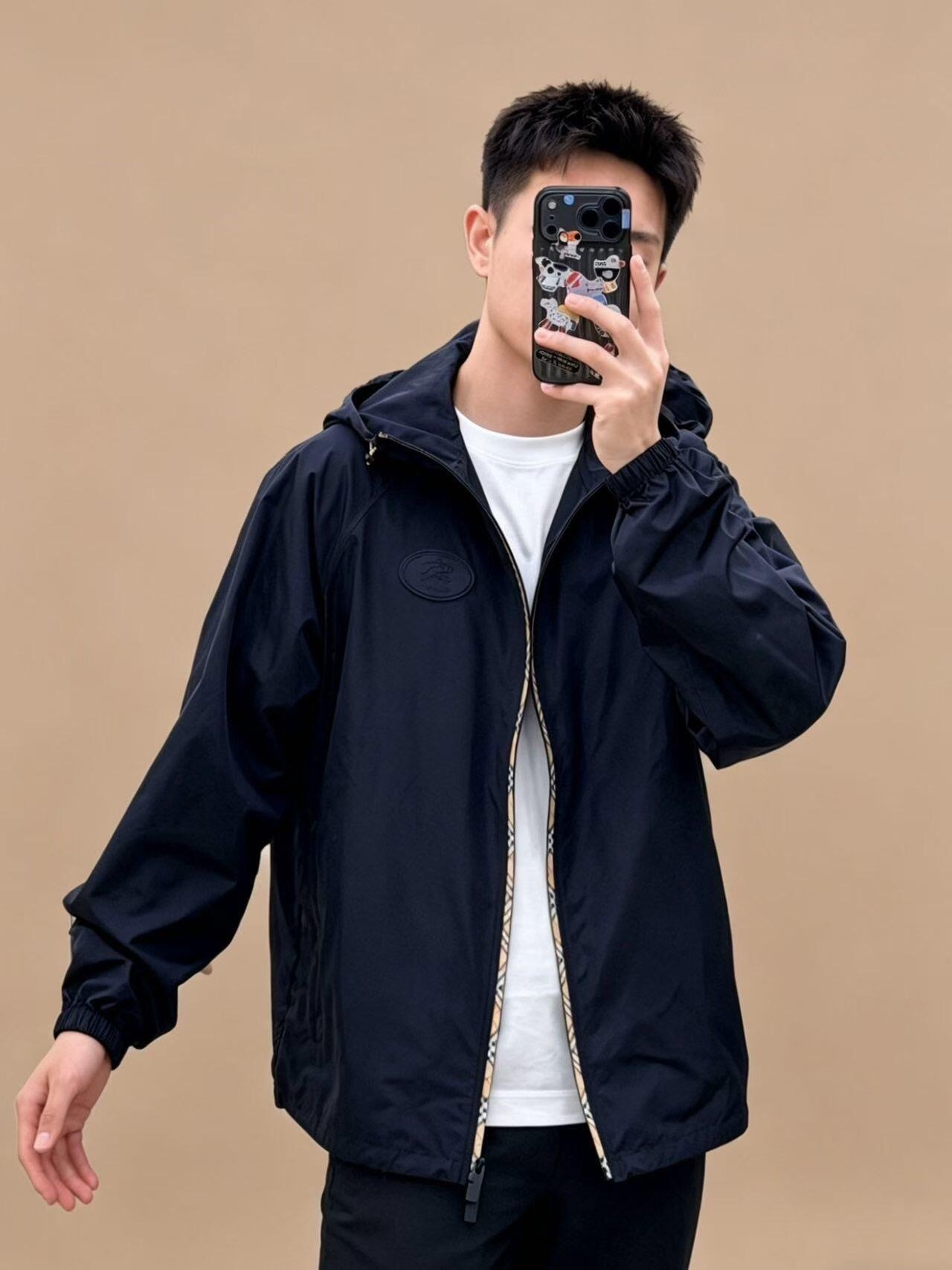 b3a3ecb8bda4a2552ba80a1a864e932e.jpg