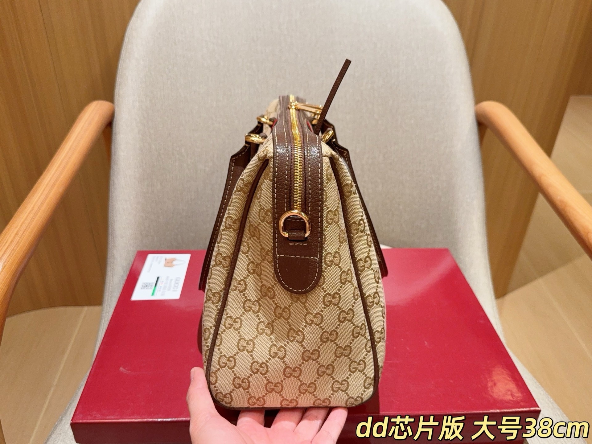 bd68b16023aa6ce7a7b192db512cd819.jpg