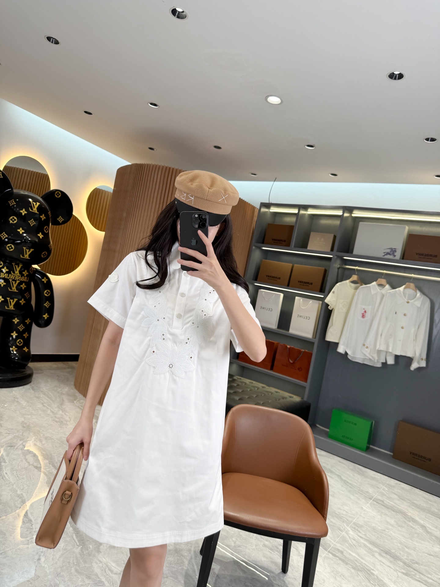 bfb6a9eb8268e828767715062a240ae8.jpg