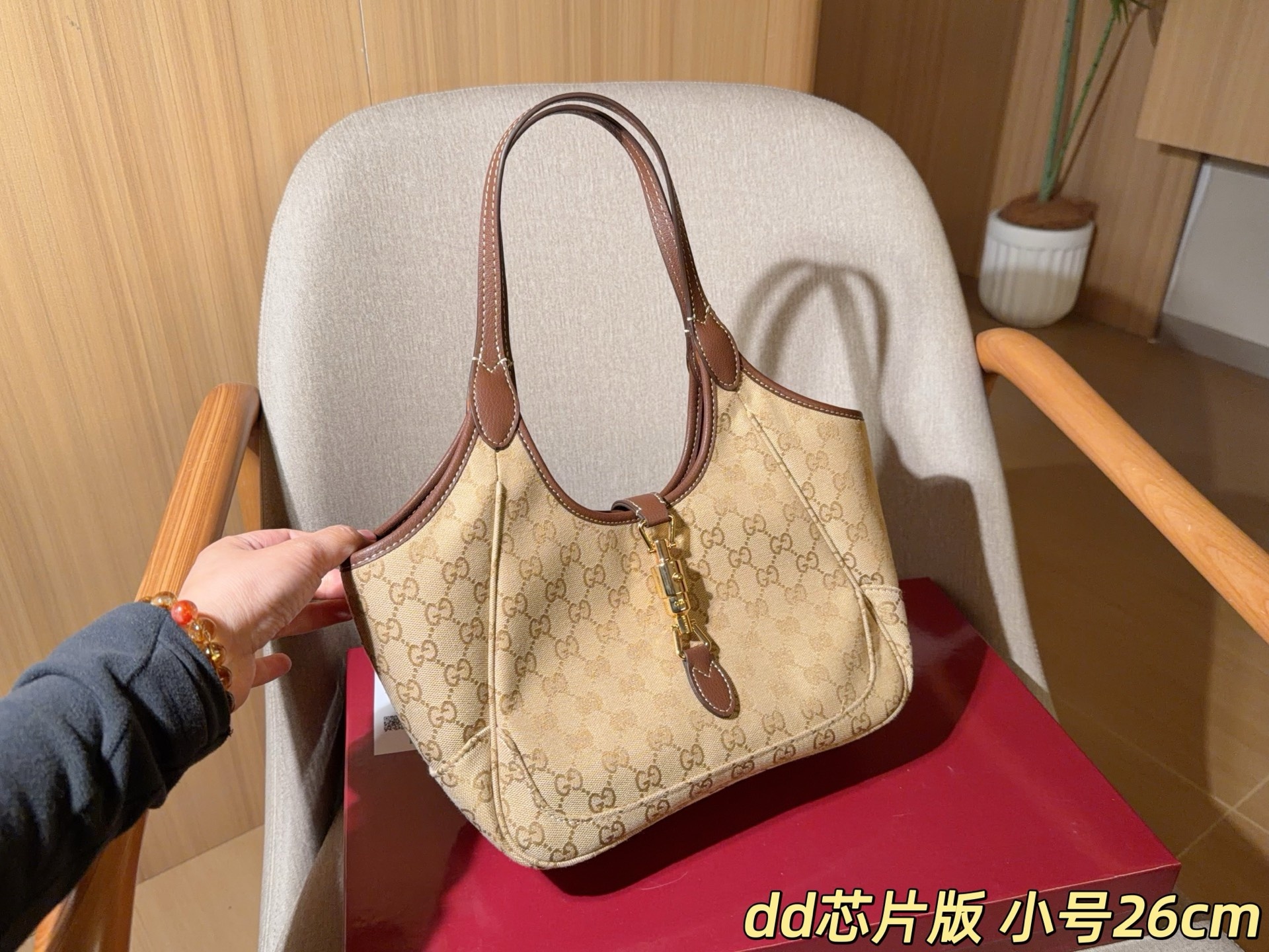 ea72c945adca93a6fe5a897b2ab147ef.jpg