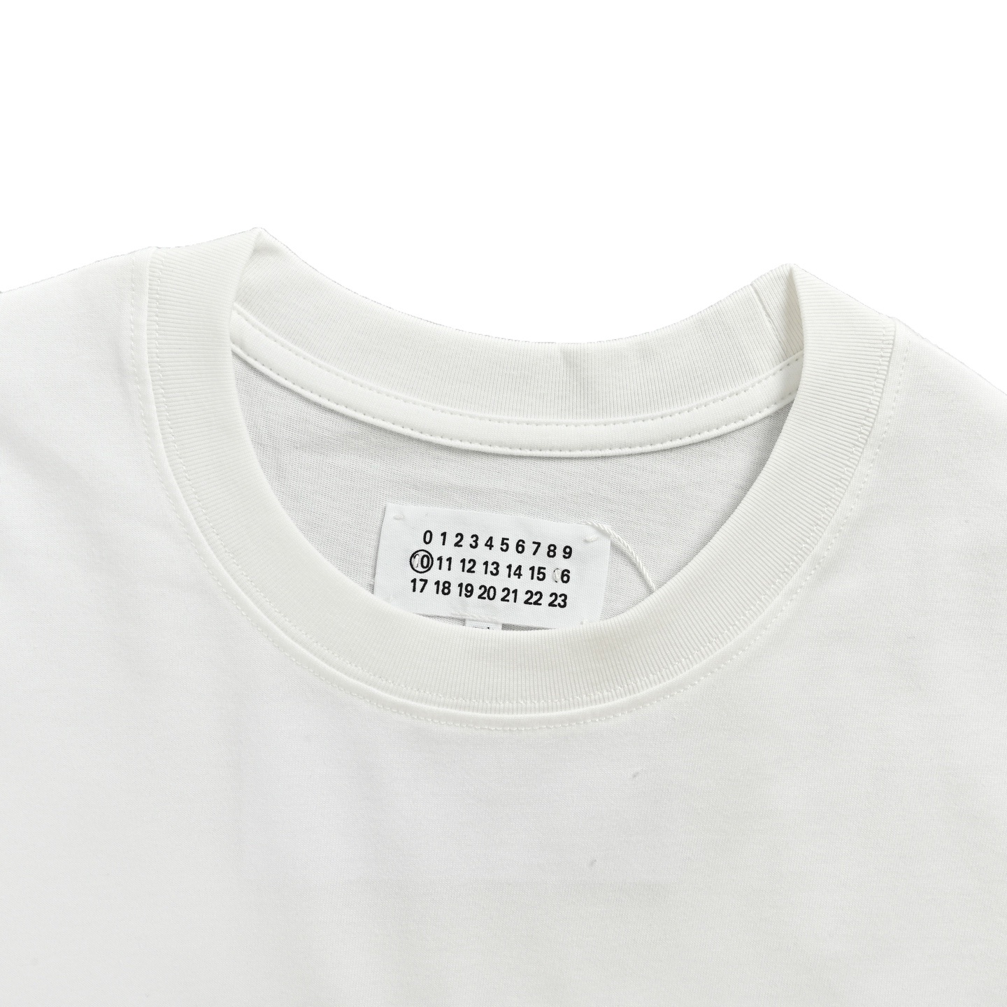 ec8908bb5a627f151ffd1f9cad082429.jpg