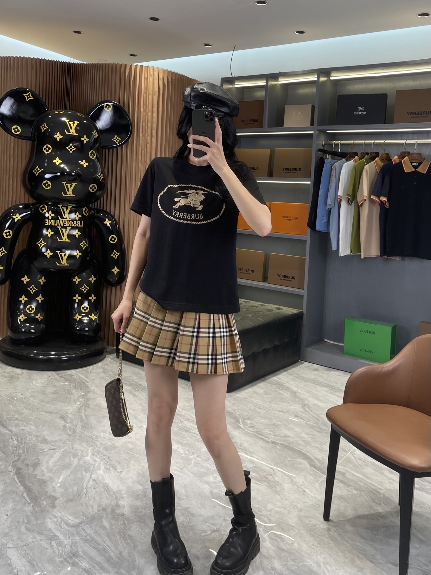 f2461d6ee7d62ec7b1002f718df1a7e4.jpg