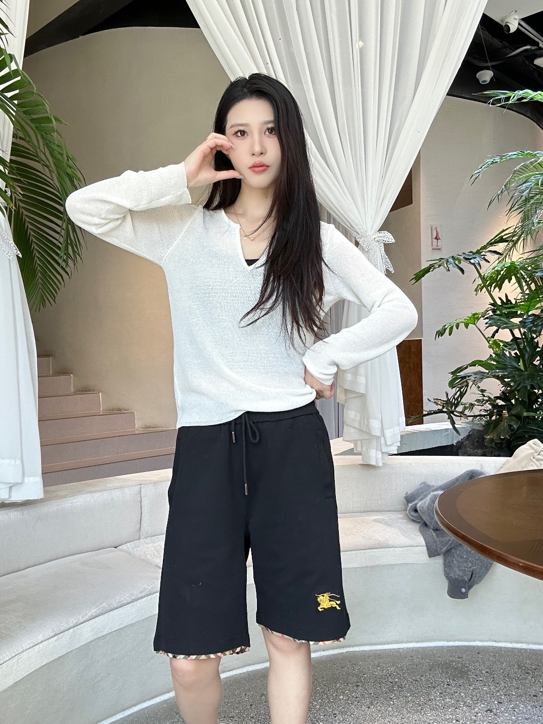 fe6ea2538a9e5983d227cb0060562ce4.jpg