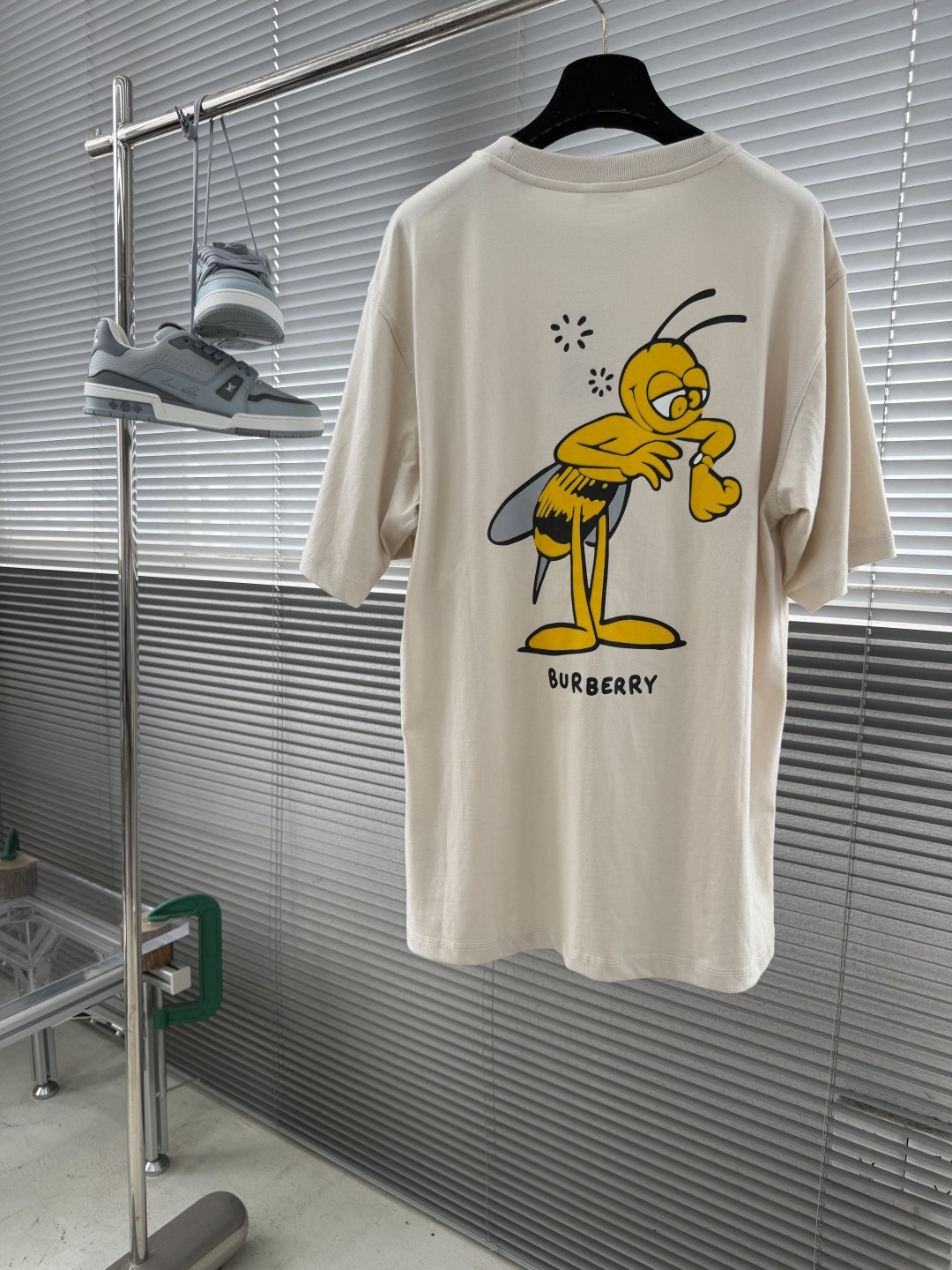 22f78cdb276f1b4af79a5b2e4335b30f.jpg