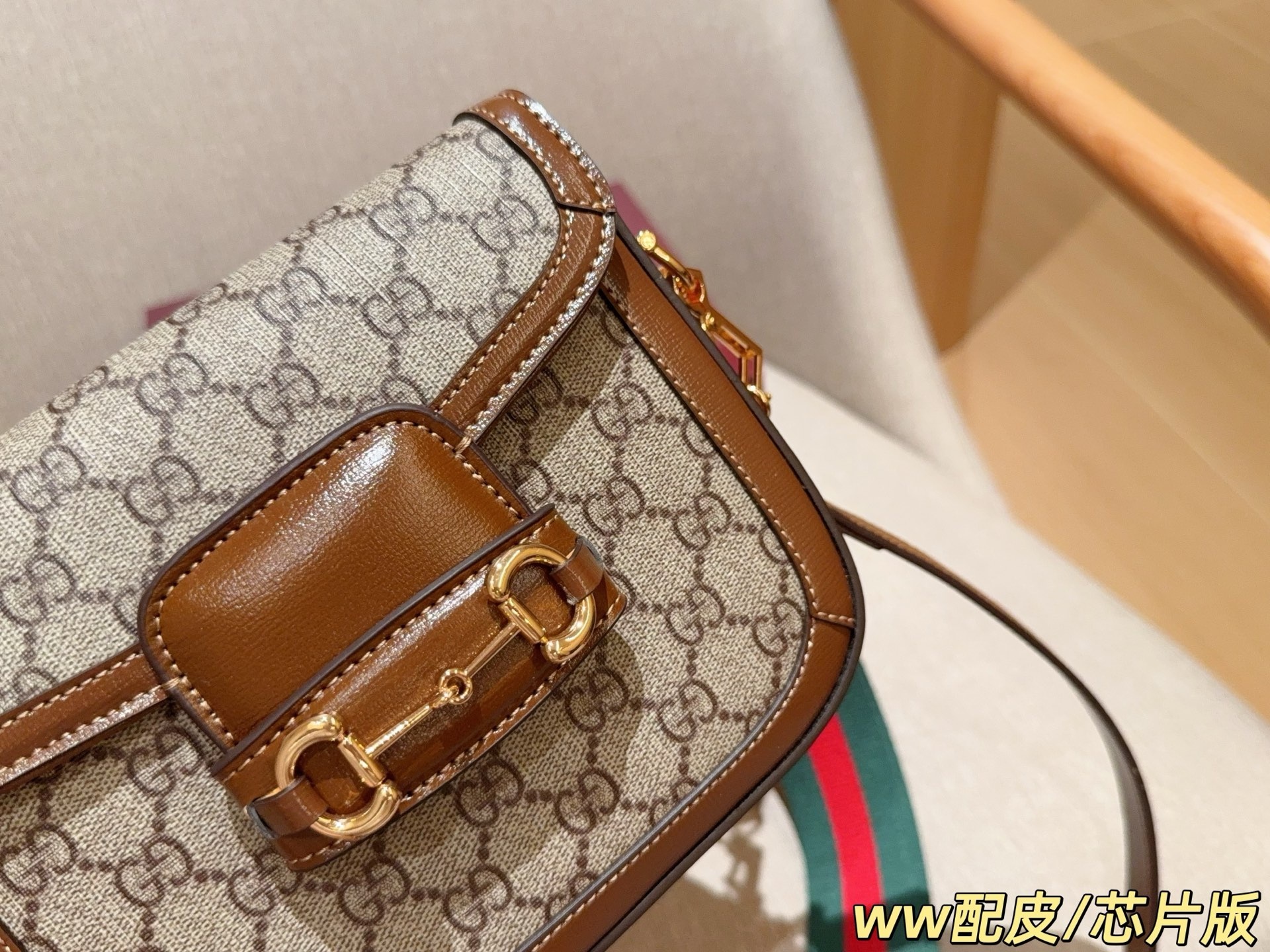 2ff90790c69211afb17d8bbee8479f77.jpg