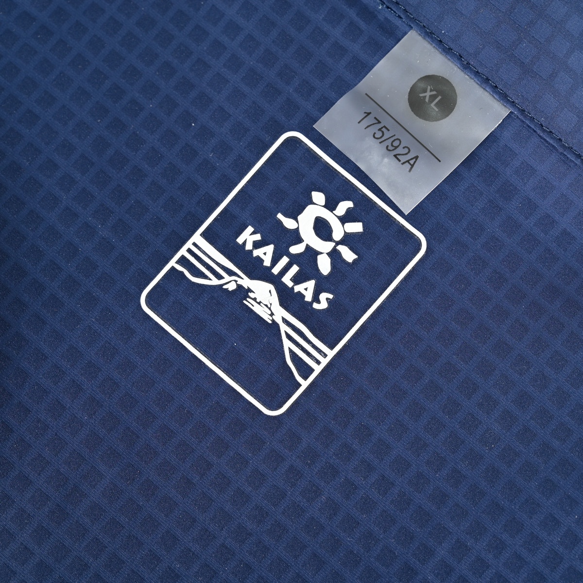 38e71b41075eb7e4c5dd3714b799554e.jpg
