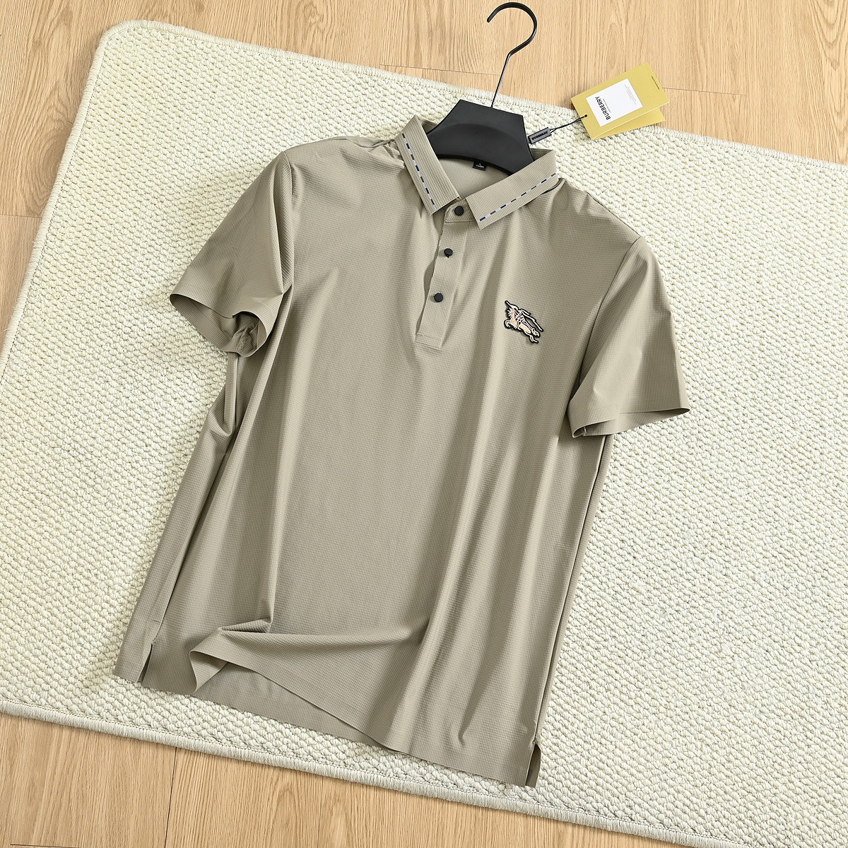3d82115ebfd210cc2aace25180f3ca44.jpg
