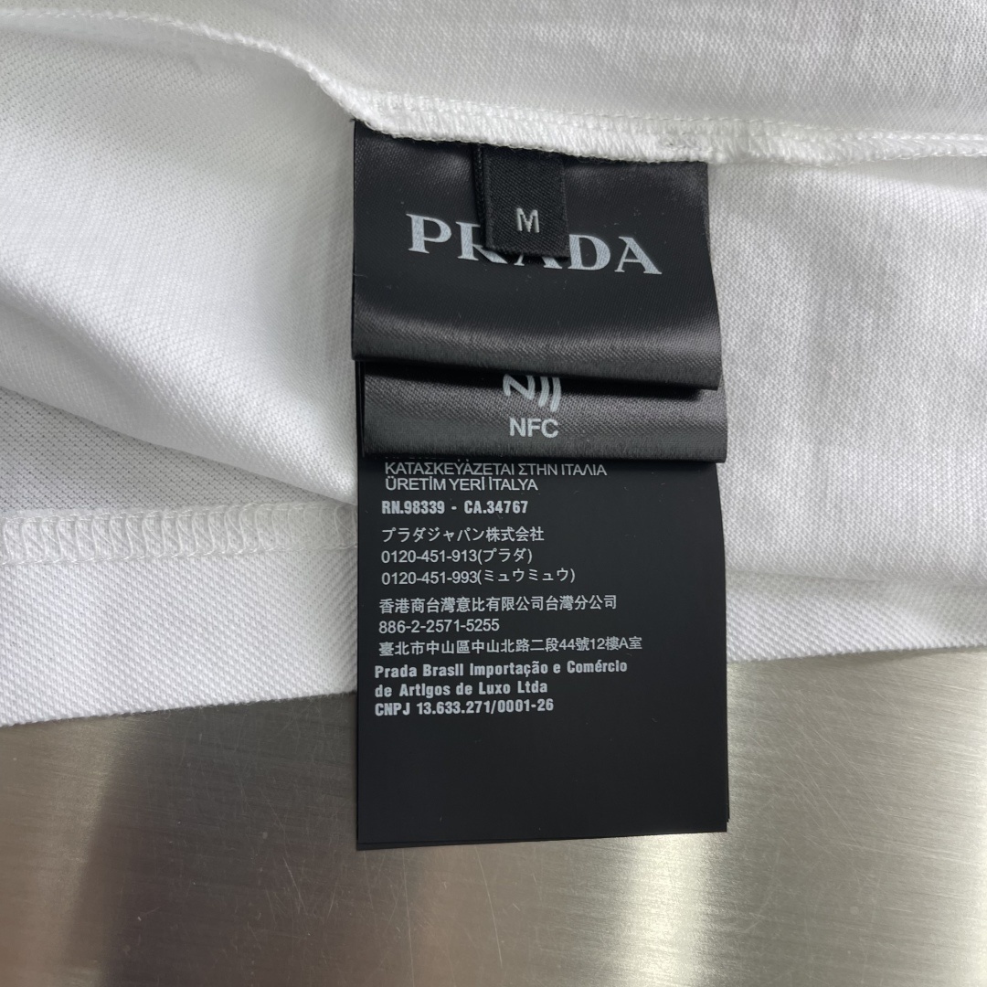 4b0517cb3a2ab1b7cb5a50d86995a3e4.jpg