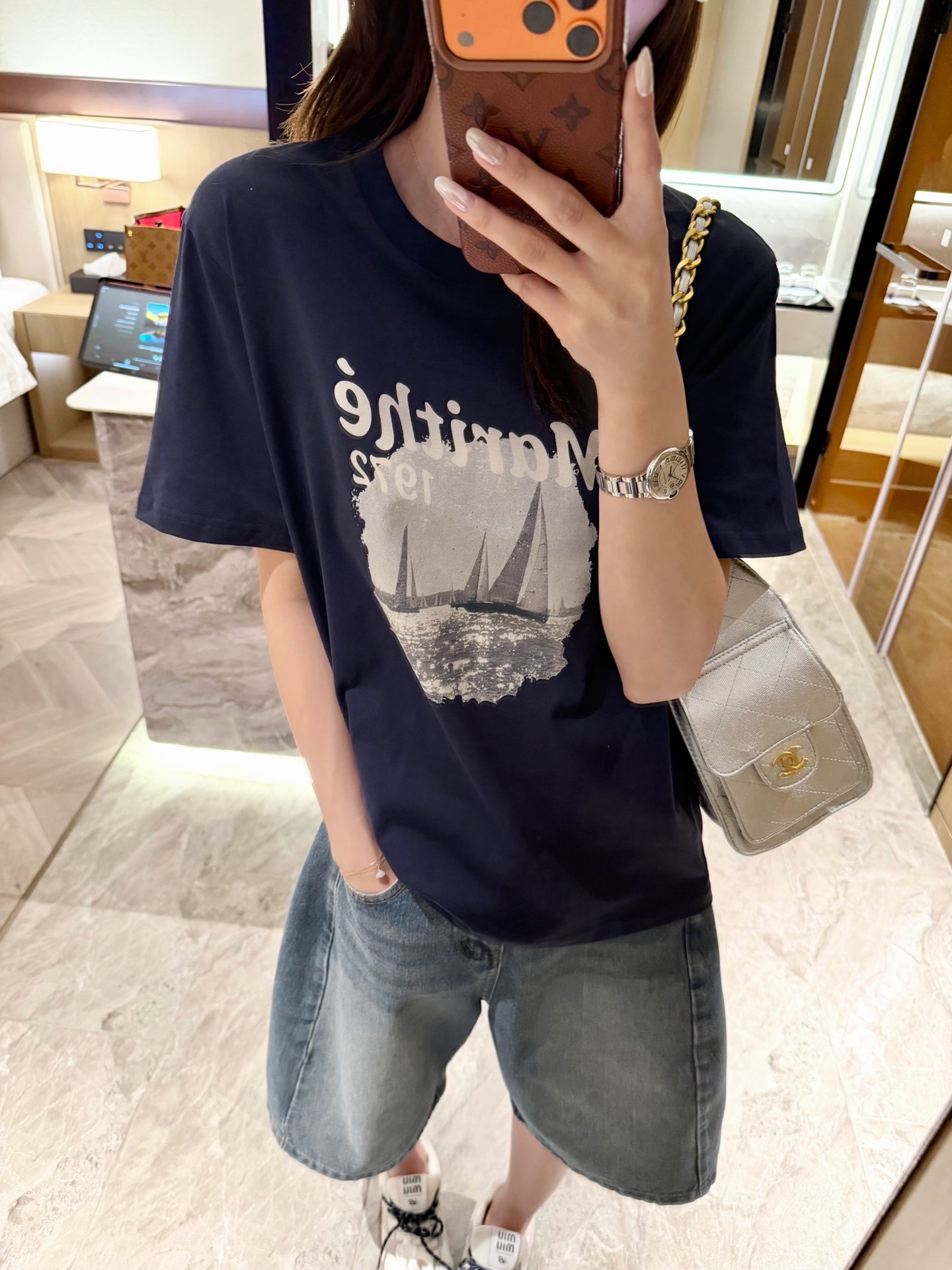 5904b89a43a321ce95d8a053ffcbf1ec.jpg