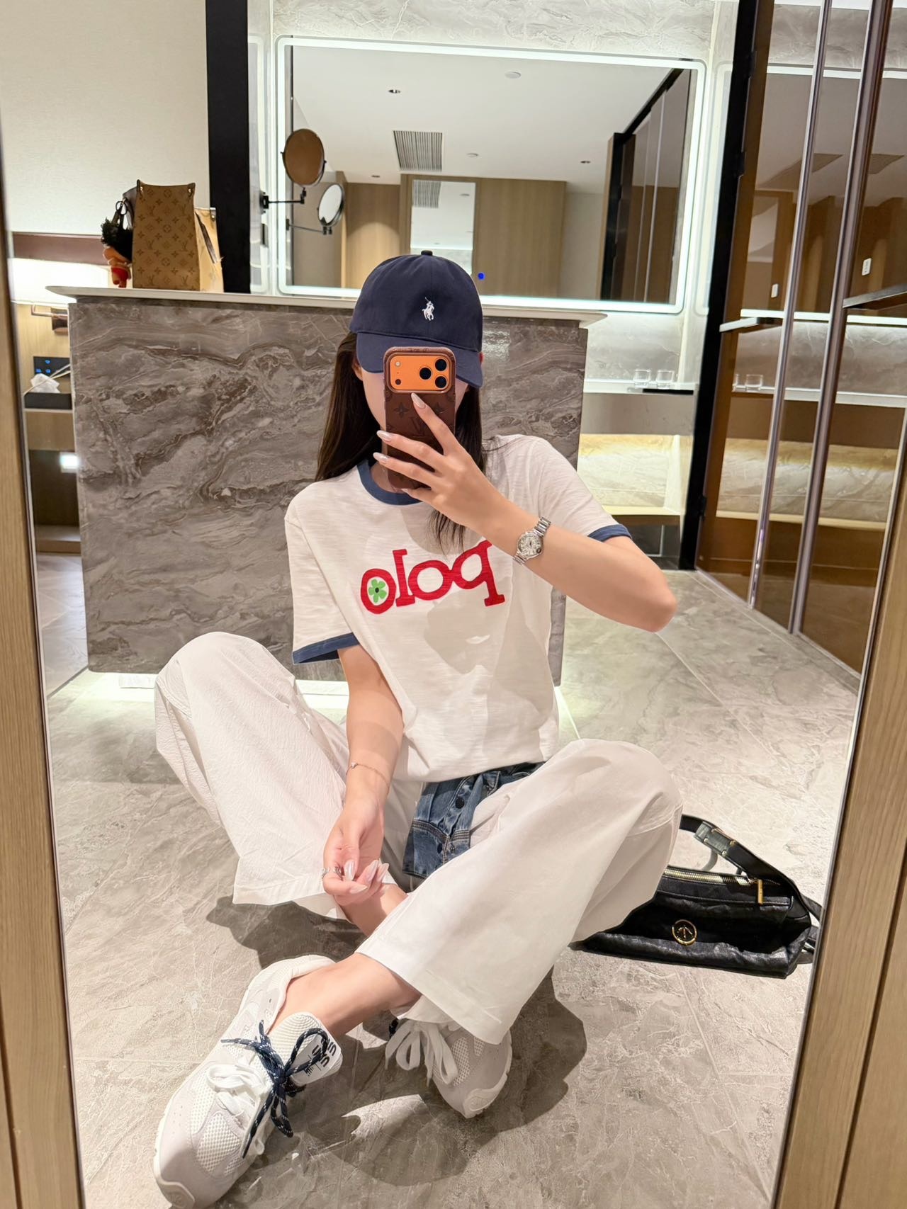5f144de26fe62f5df0e108456bed3c29.jpg