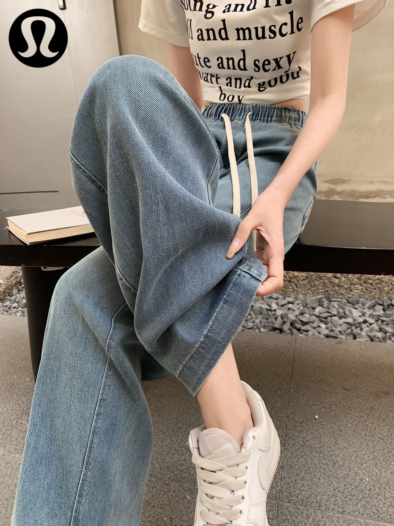a4b4e62814f1c2f40e35c412feeca9cf.jpg