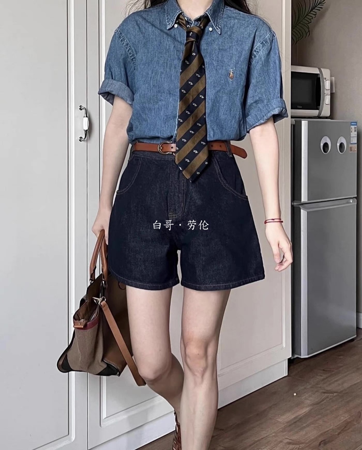 b933cf7a65772698a337b3ea978e9ece.jpg
