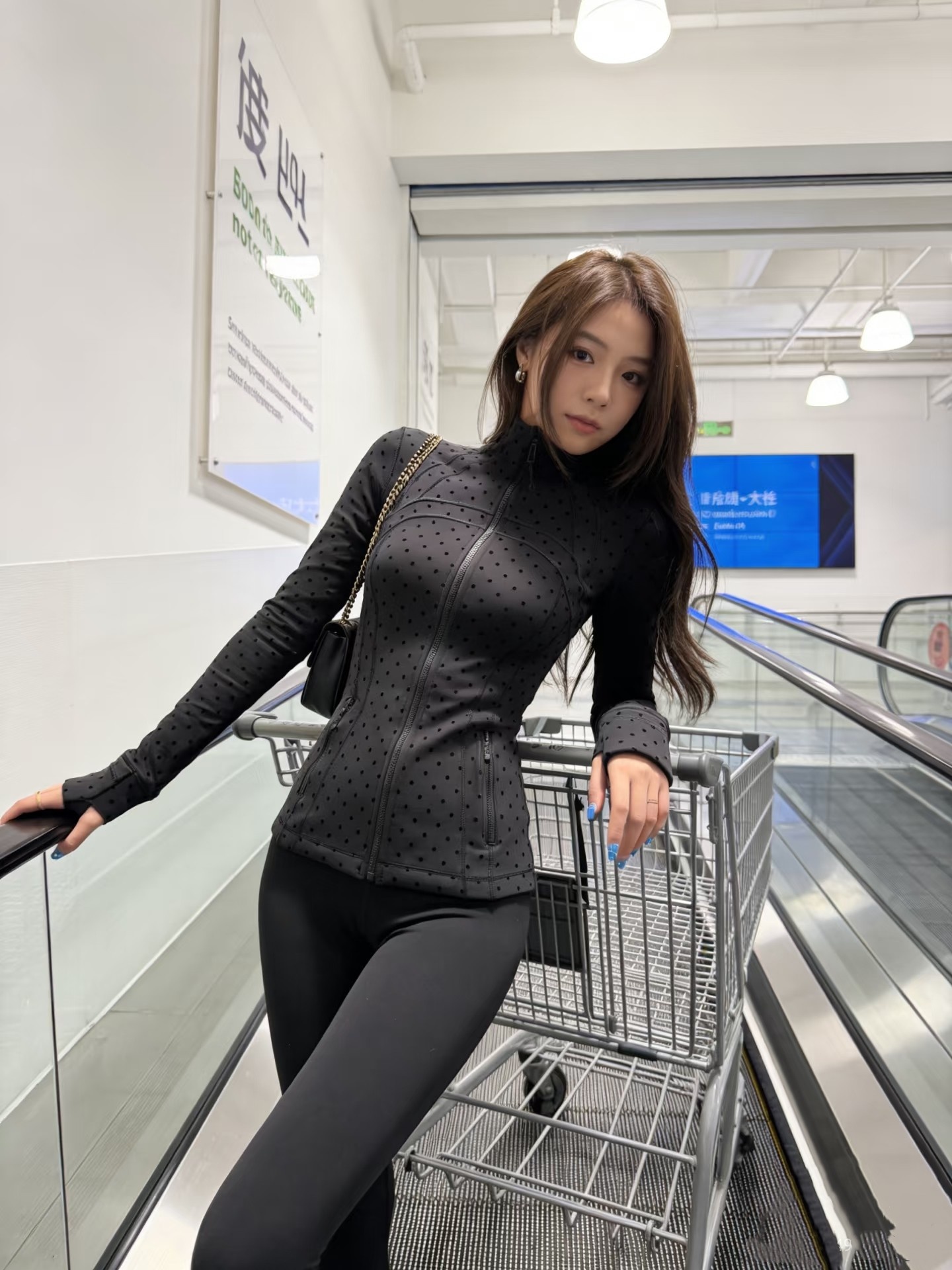 f2e4ba3f53f9025e96bc810a39818d3d.jpg