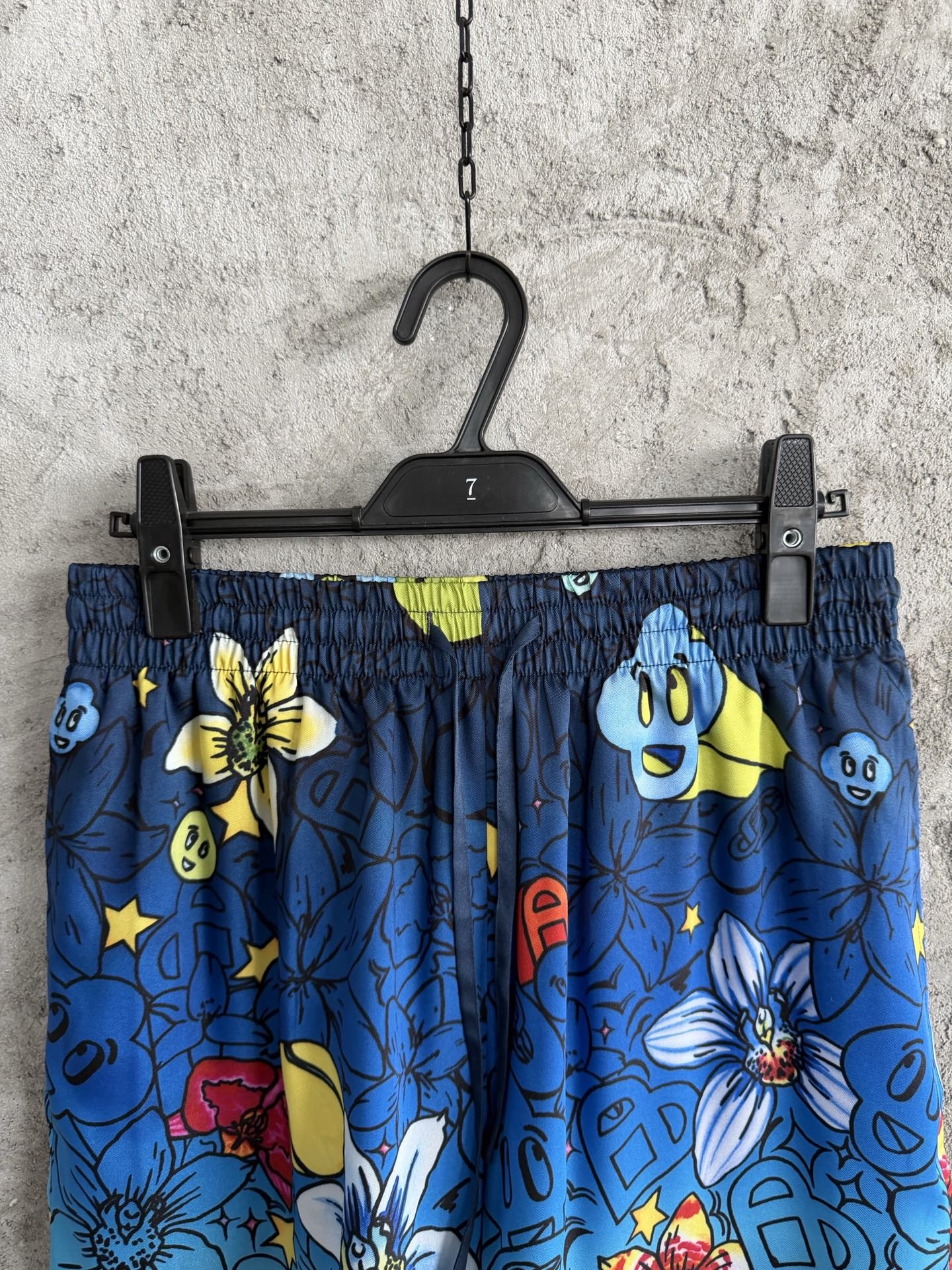 0a00c11e0edc7142ef55a7a9a6666a48.jpg