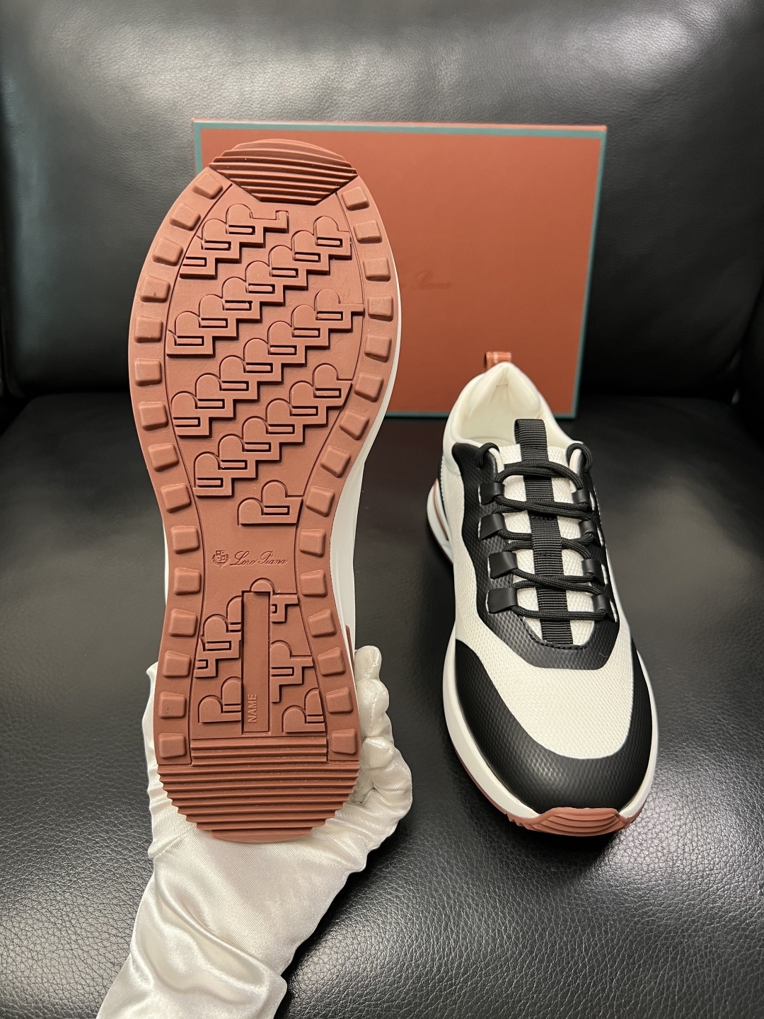 14dc3d0b3dc6118be9f120aee31a28d2.jpg