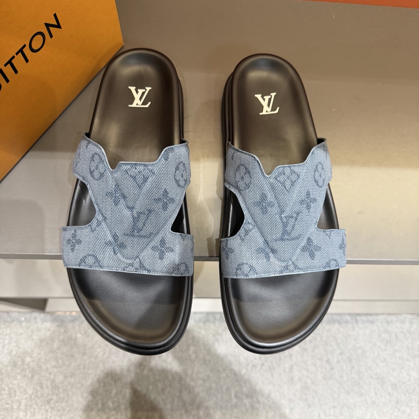 8377613ed61373af84435e1c9b971949.jpg