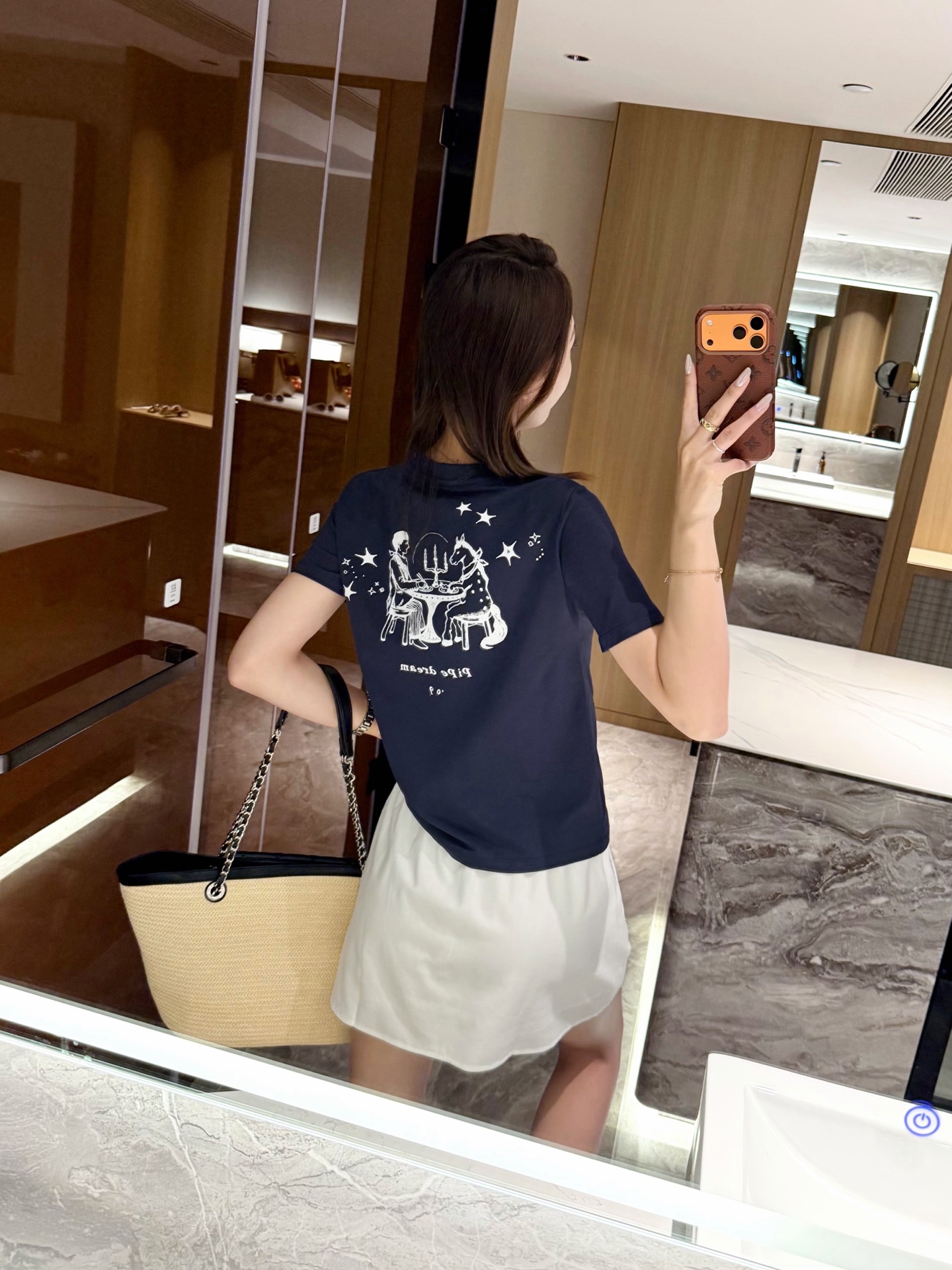 8a672deefbeaf16c253cea7485fcb151.jpg