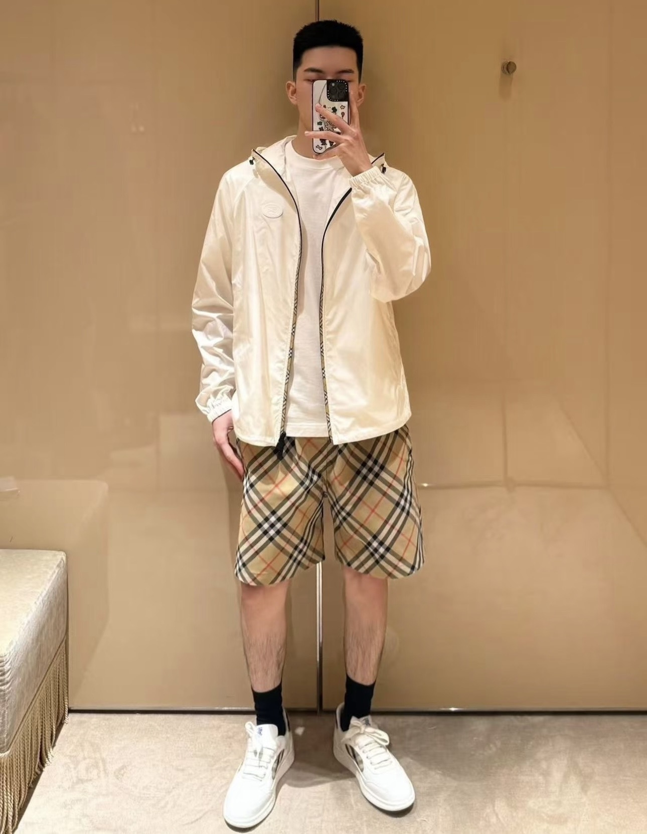 90b7d03a31bd6fc994560719bfa8269c.jpg