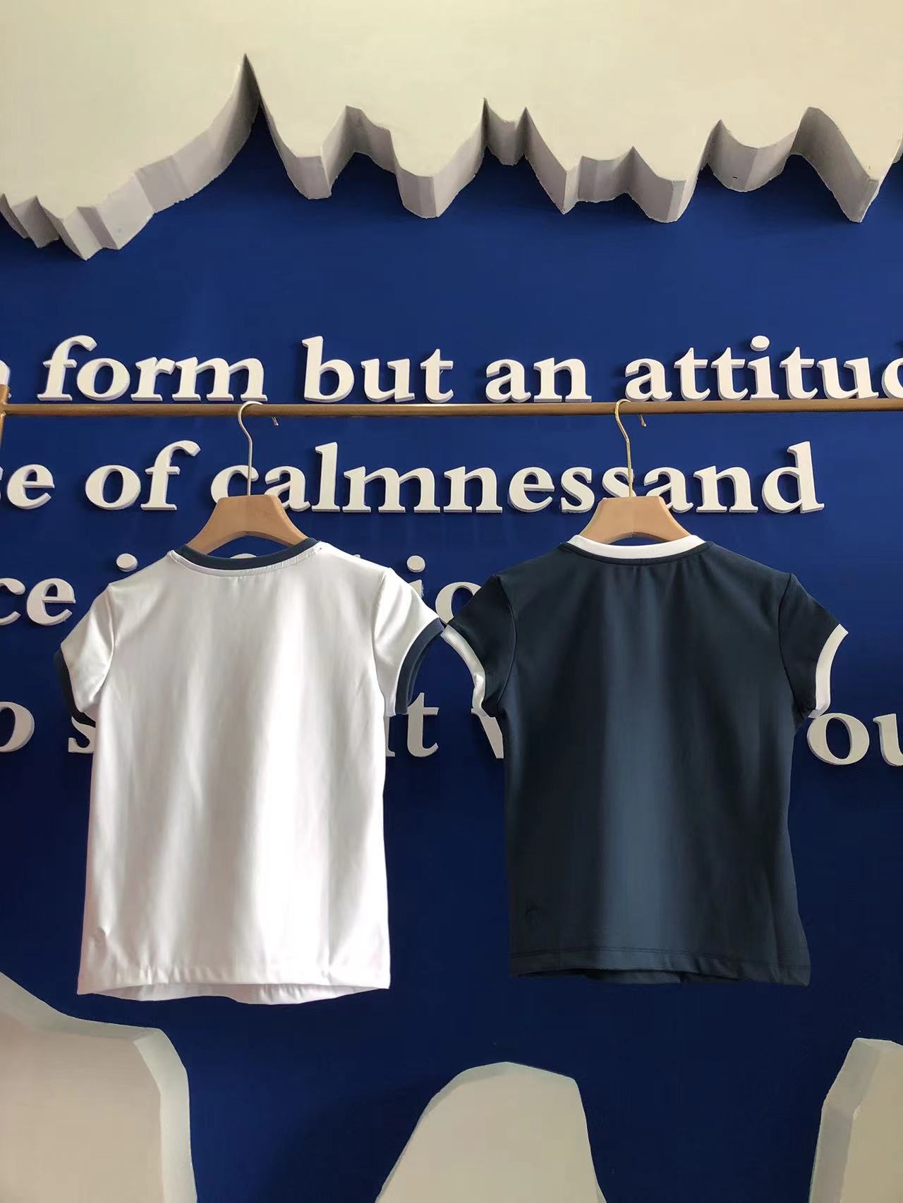 d63ab904274eb6b85ea581f33b3d3144.jpg