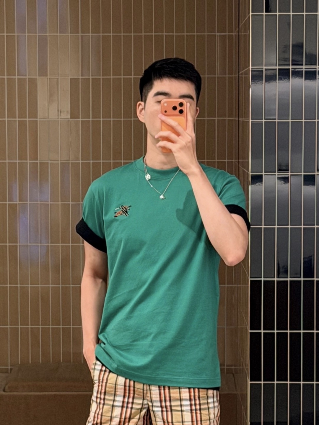 e4a1e991bd15f33ba345925669d4ed68.jpg