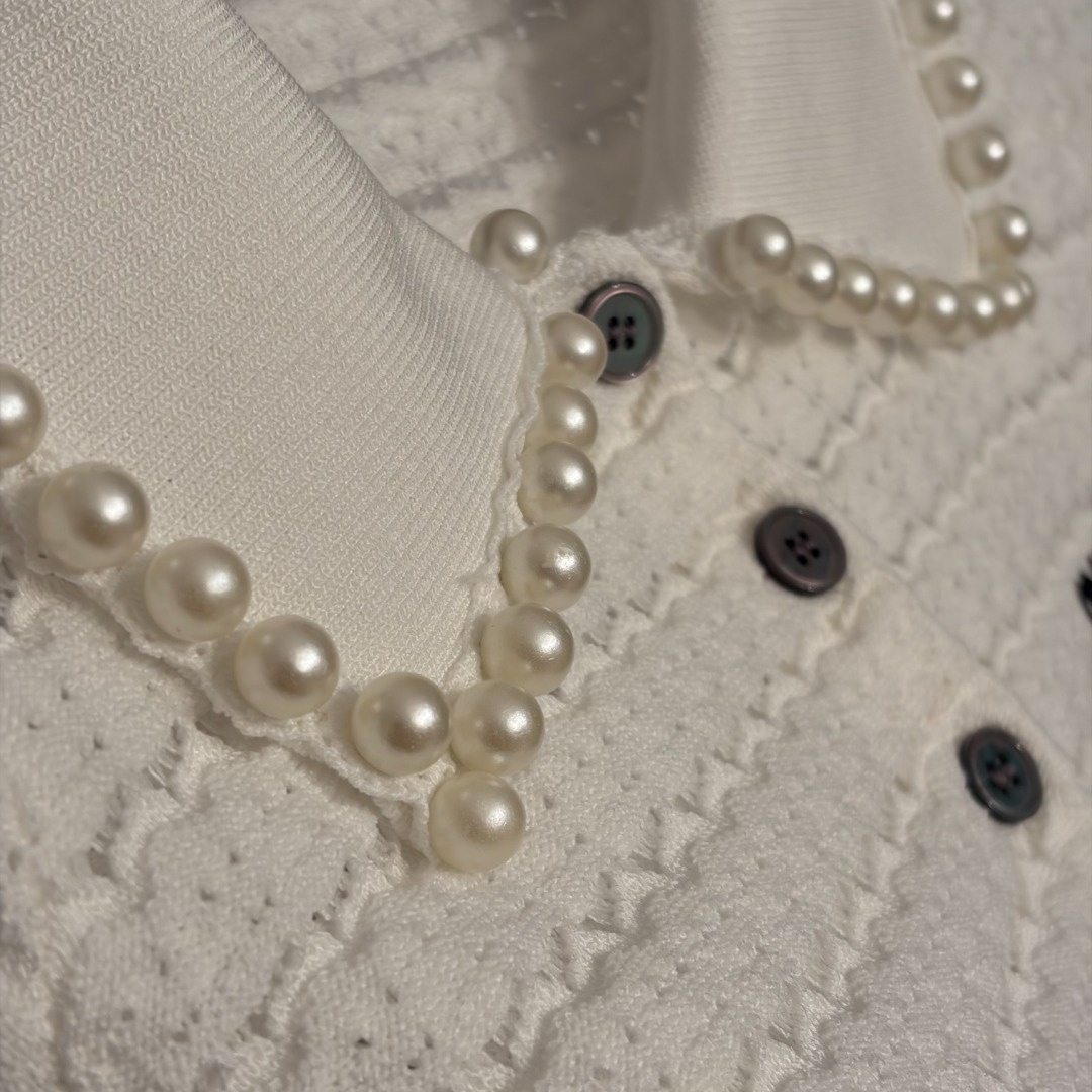 abc1ad3c5a3d960f522f78106759acd4.jpg
