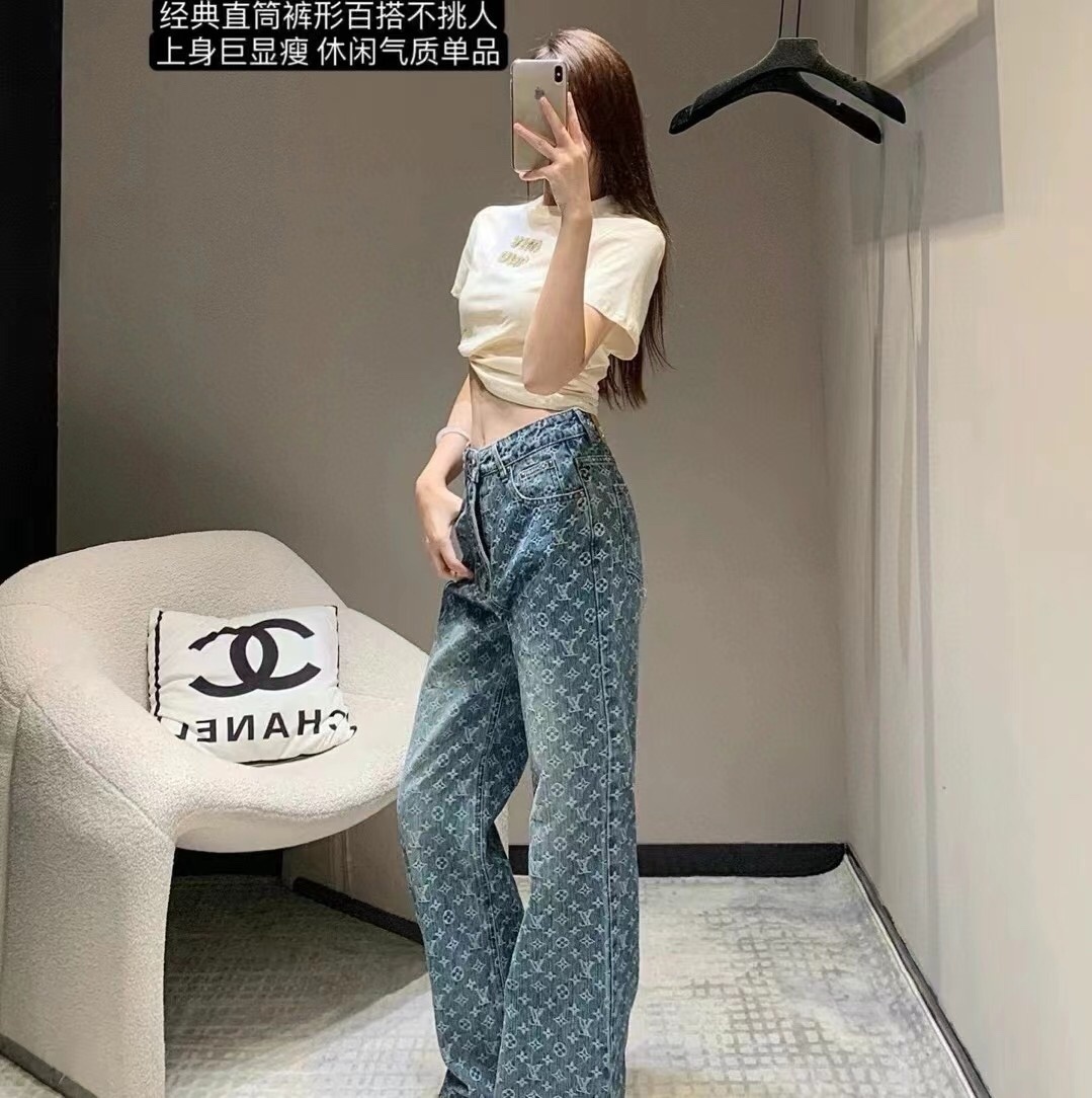 ed4a058dce47e80724ecd1049266ff30.jpg