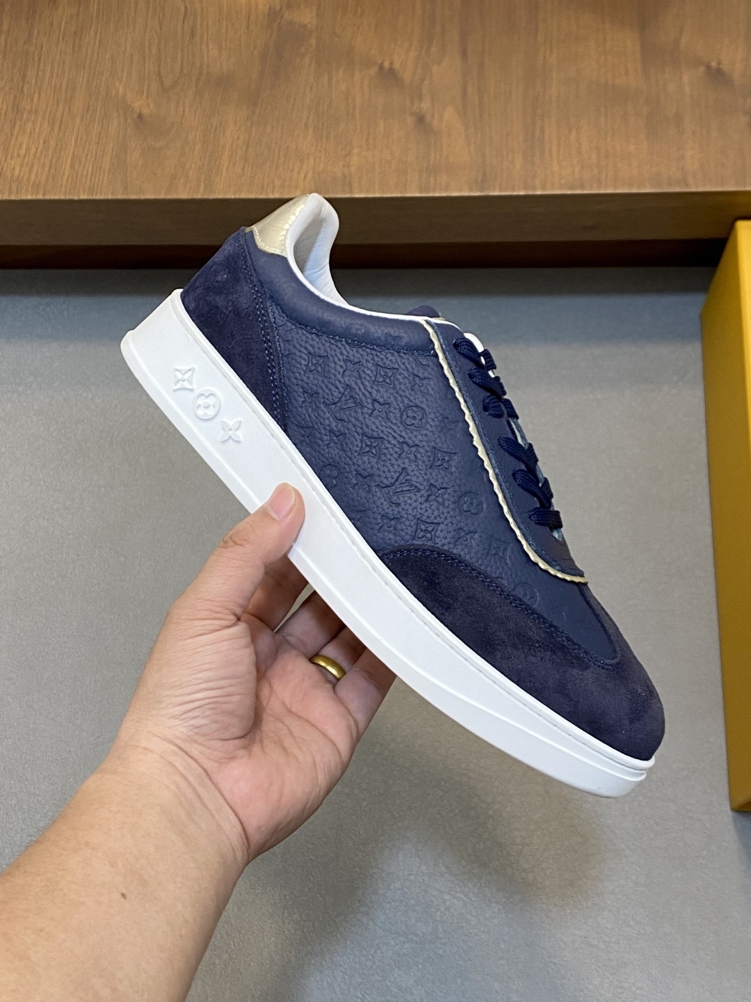 f214530517c87cc7e47b6fbe15a65541.jpg