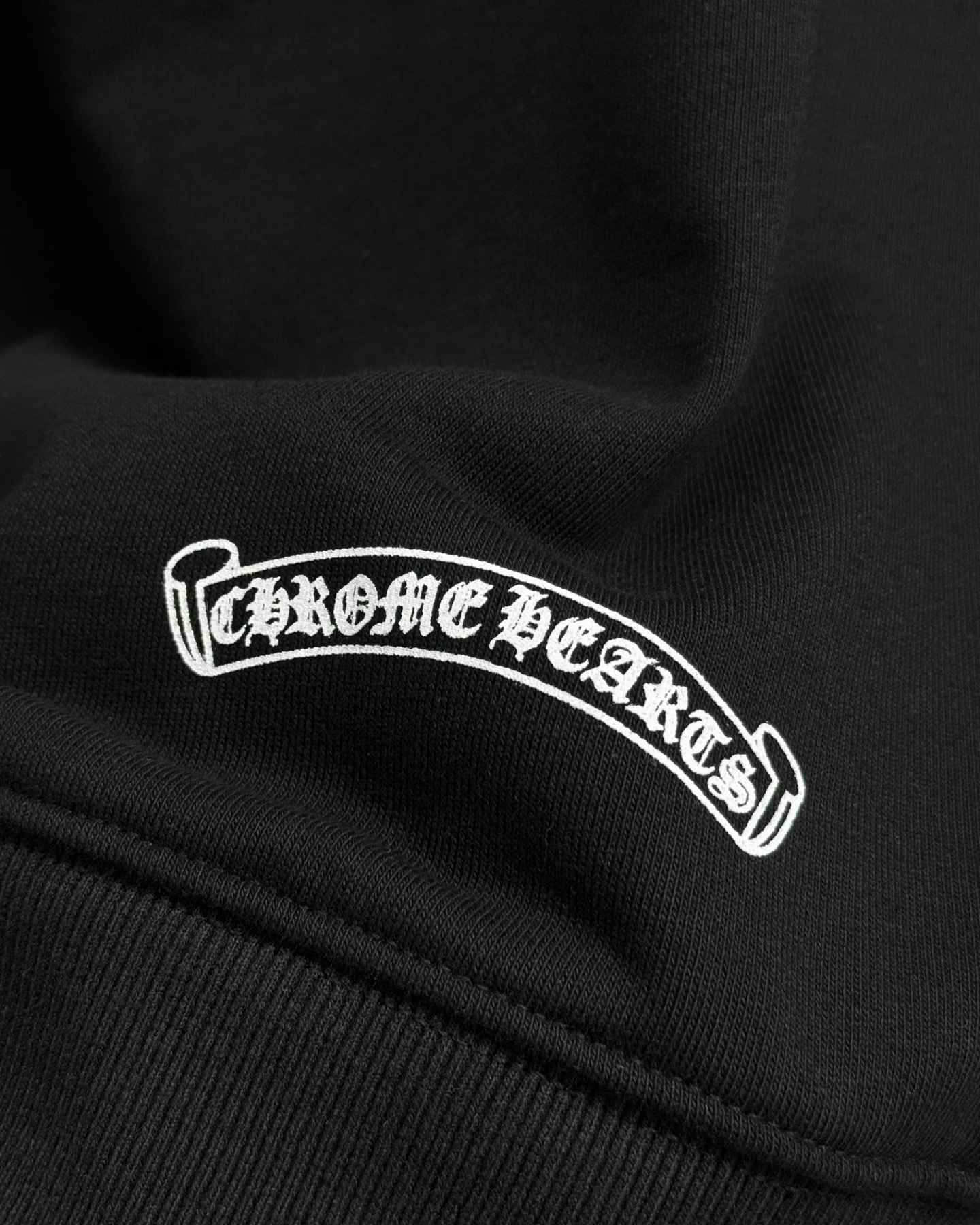 f8b4b77caaf33ace8acffbec0cb01880.jpg