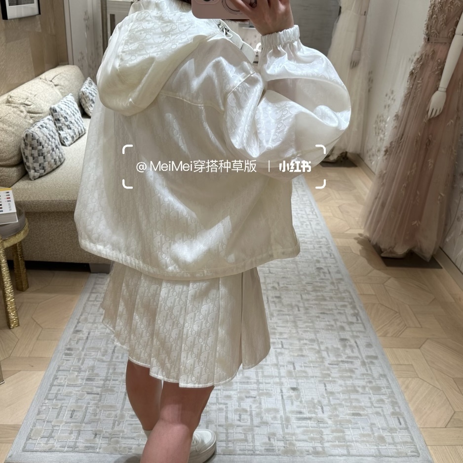 0c5d46b76b9eda86818b1dbd523d1dcc.jpg