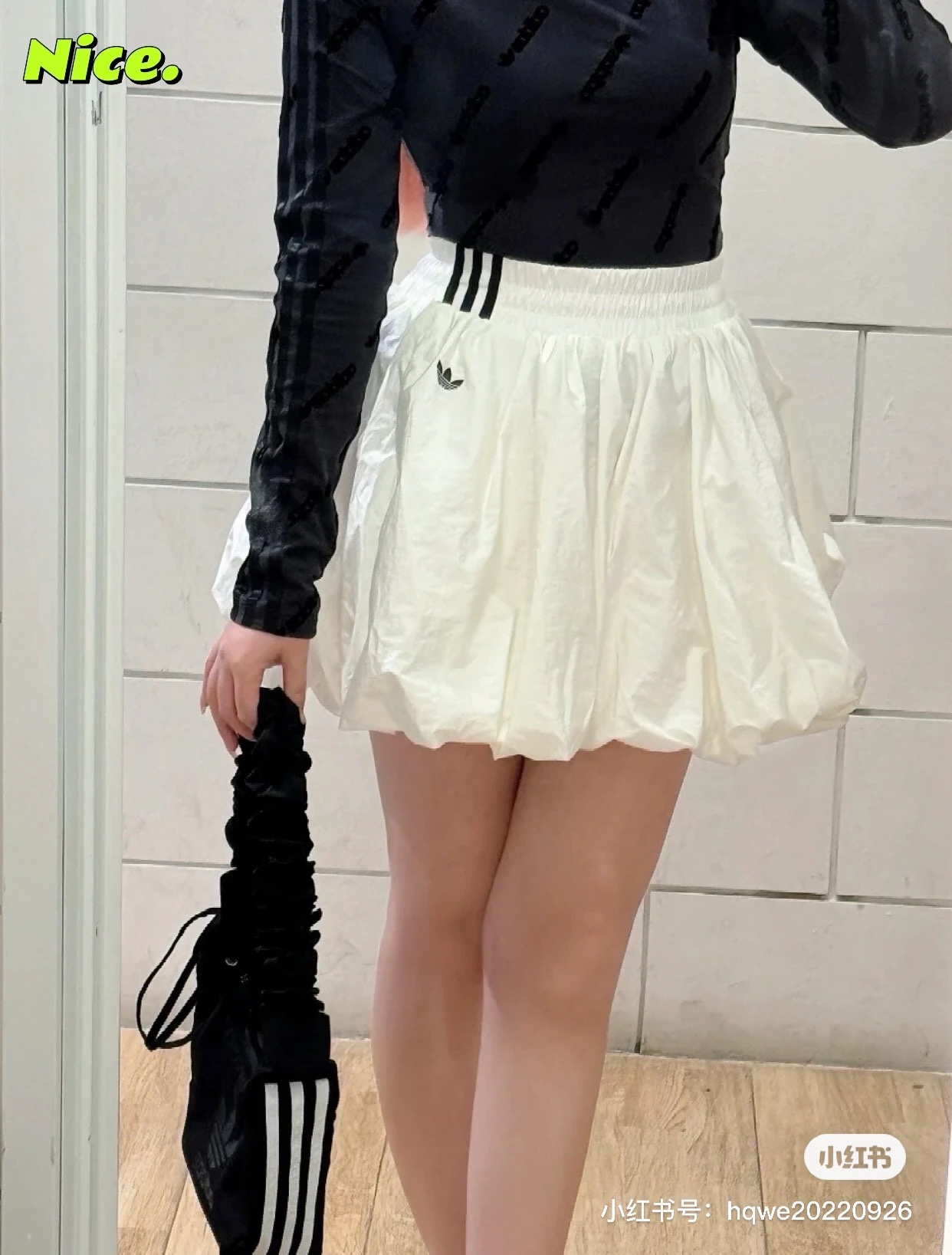 228a540175384a9d261b39b993fc5a3f.jpg