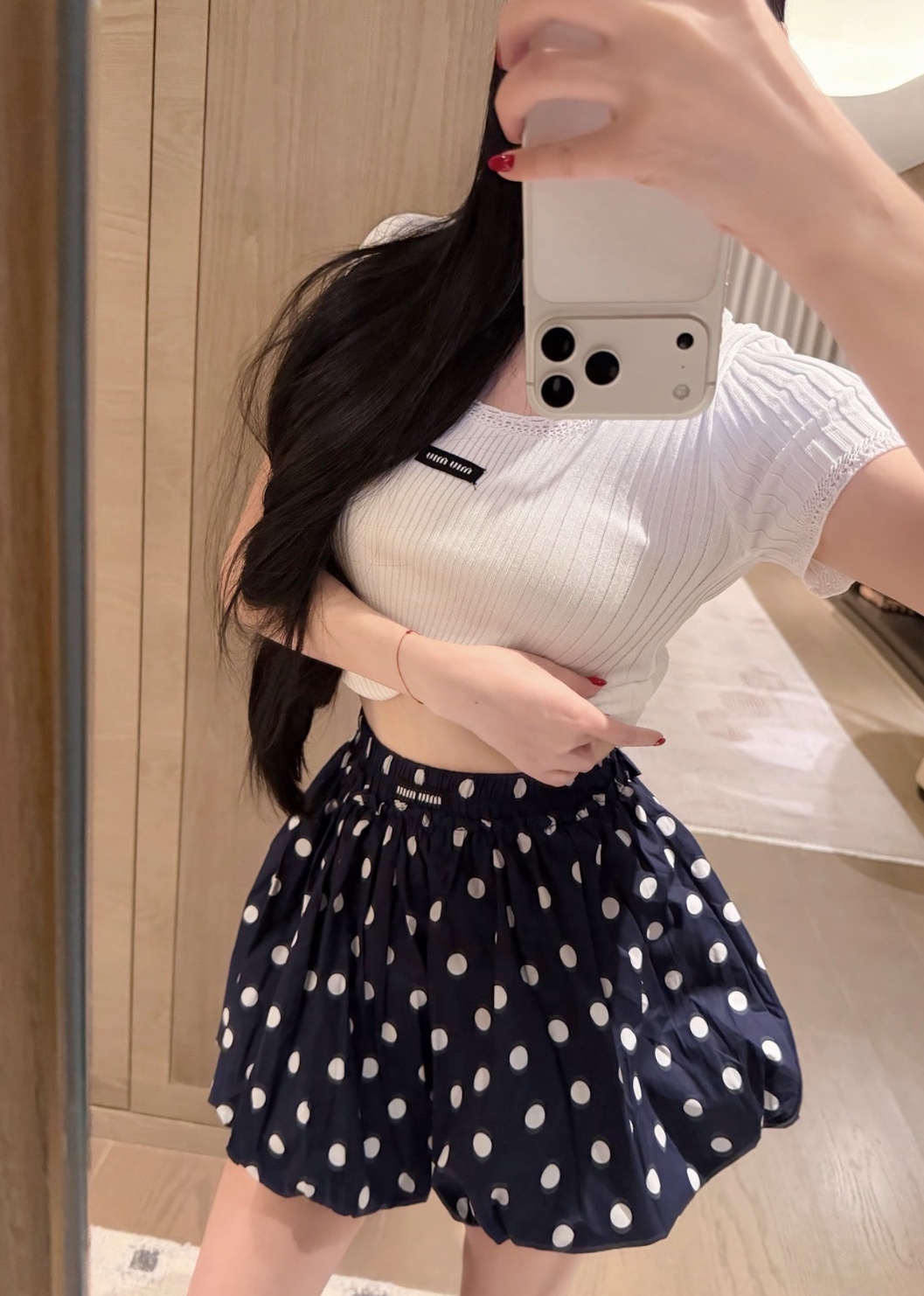 5c0981649bd3f1889ada6cc5d4d2527e.jpg