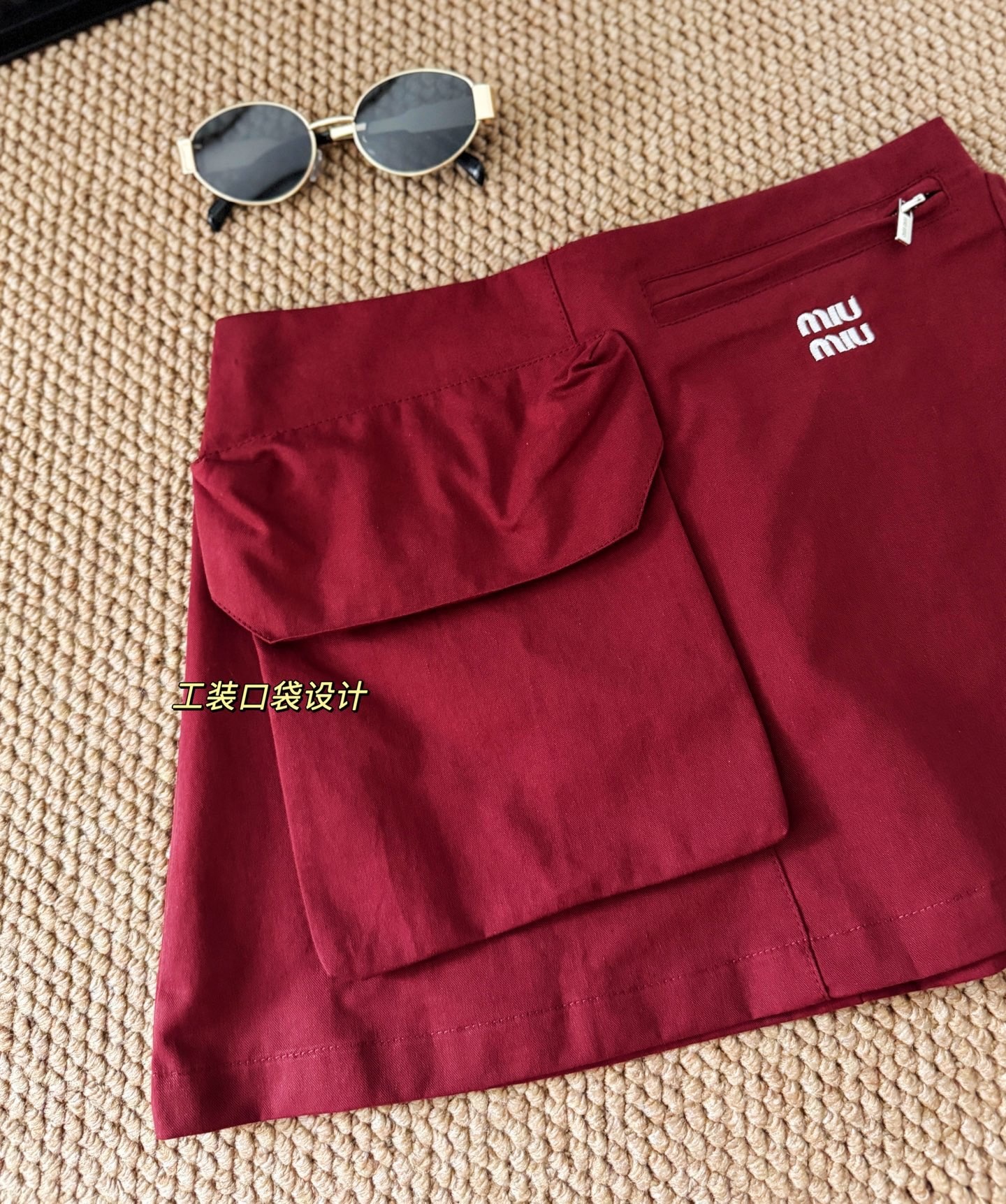 5ef44daf41fc3b5d87d357f8a420c1c1.jpg