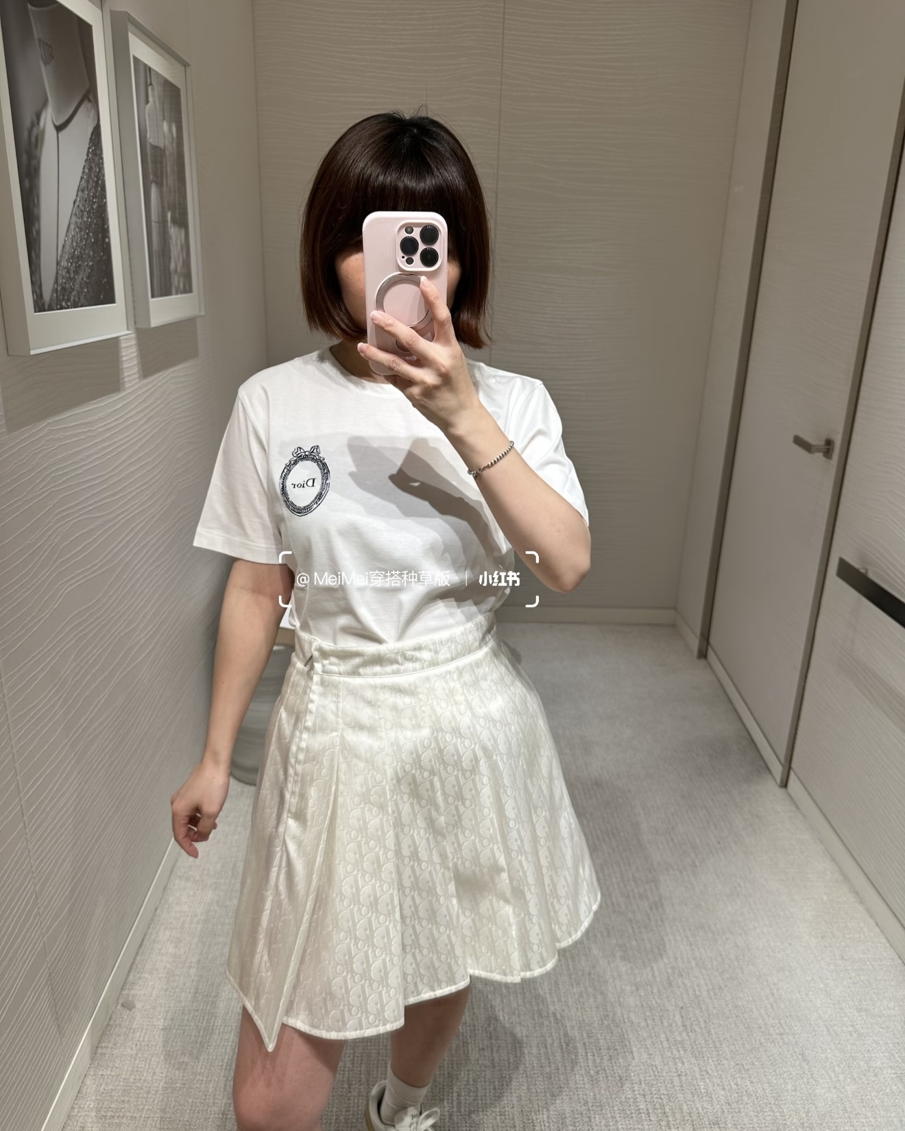 61ebdc2cf7a7627bfbc3db19165b0b95.jpg