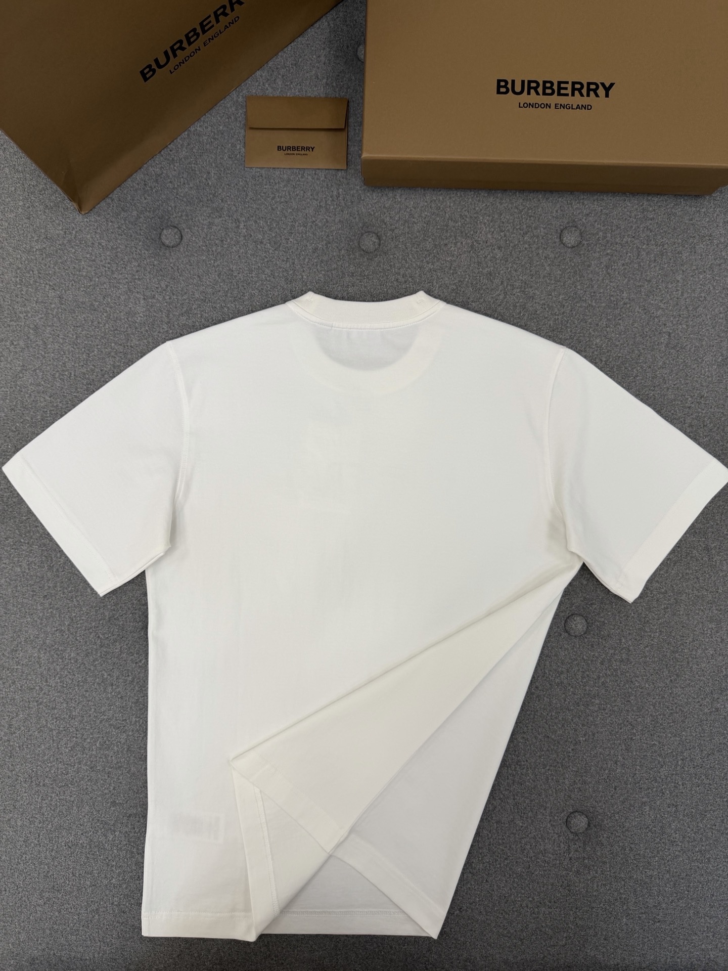 832deee088b40c6c8a7337a701958c52.jpg