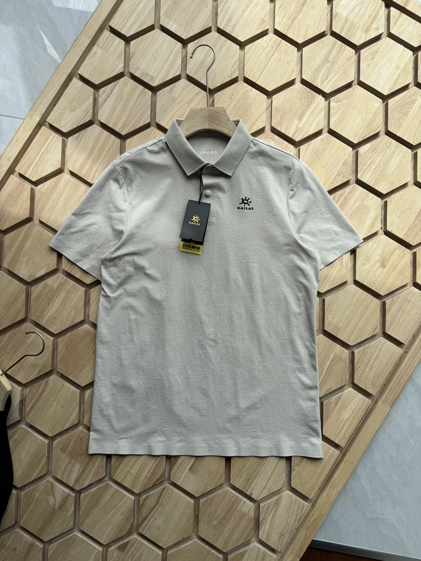 8e37ead22690a0b281fd1be831683492.jpg