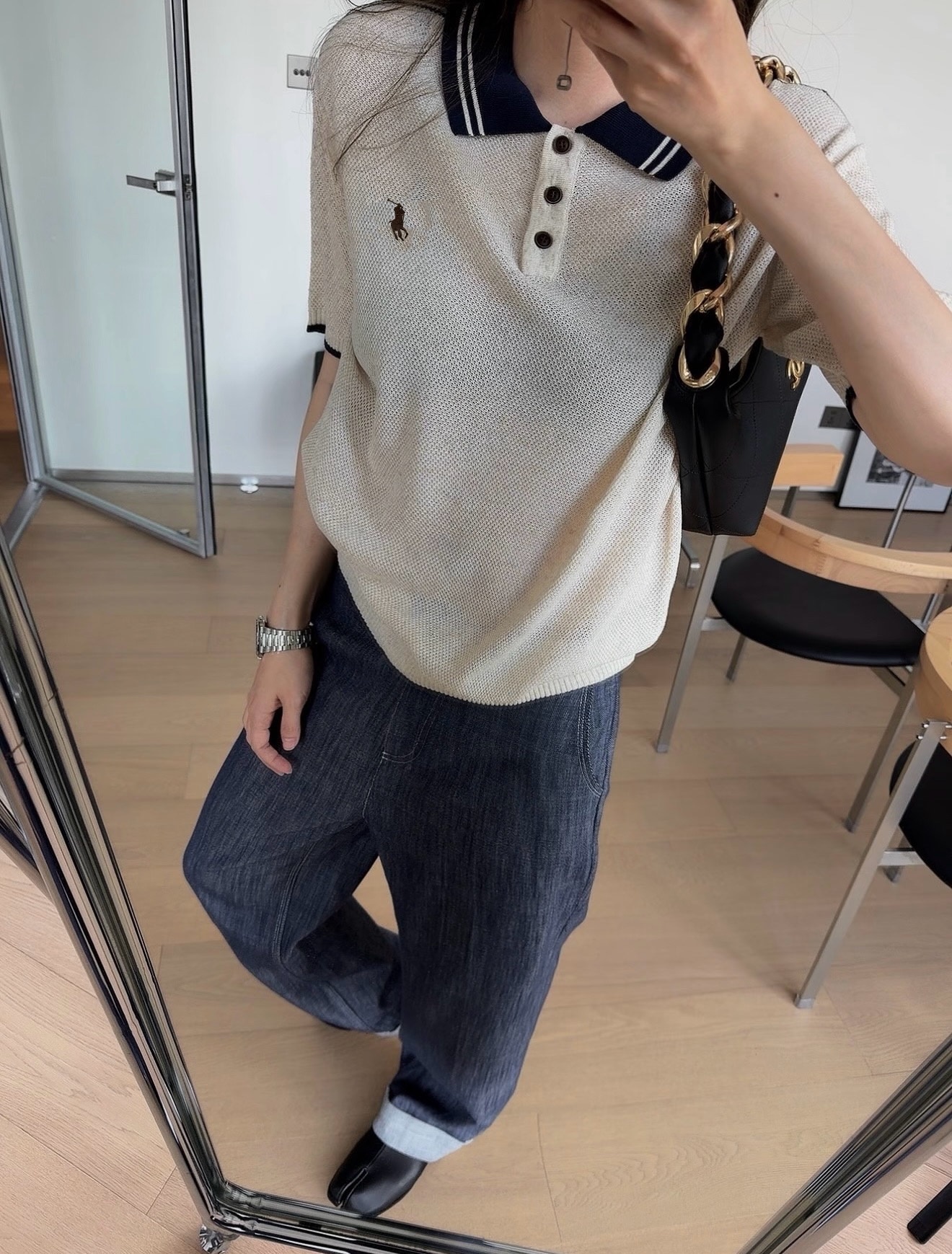 98b092bf195db95a4bf9174a1233654d.jpg