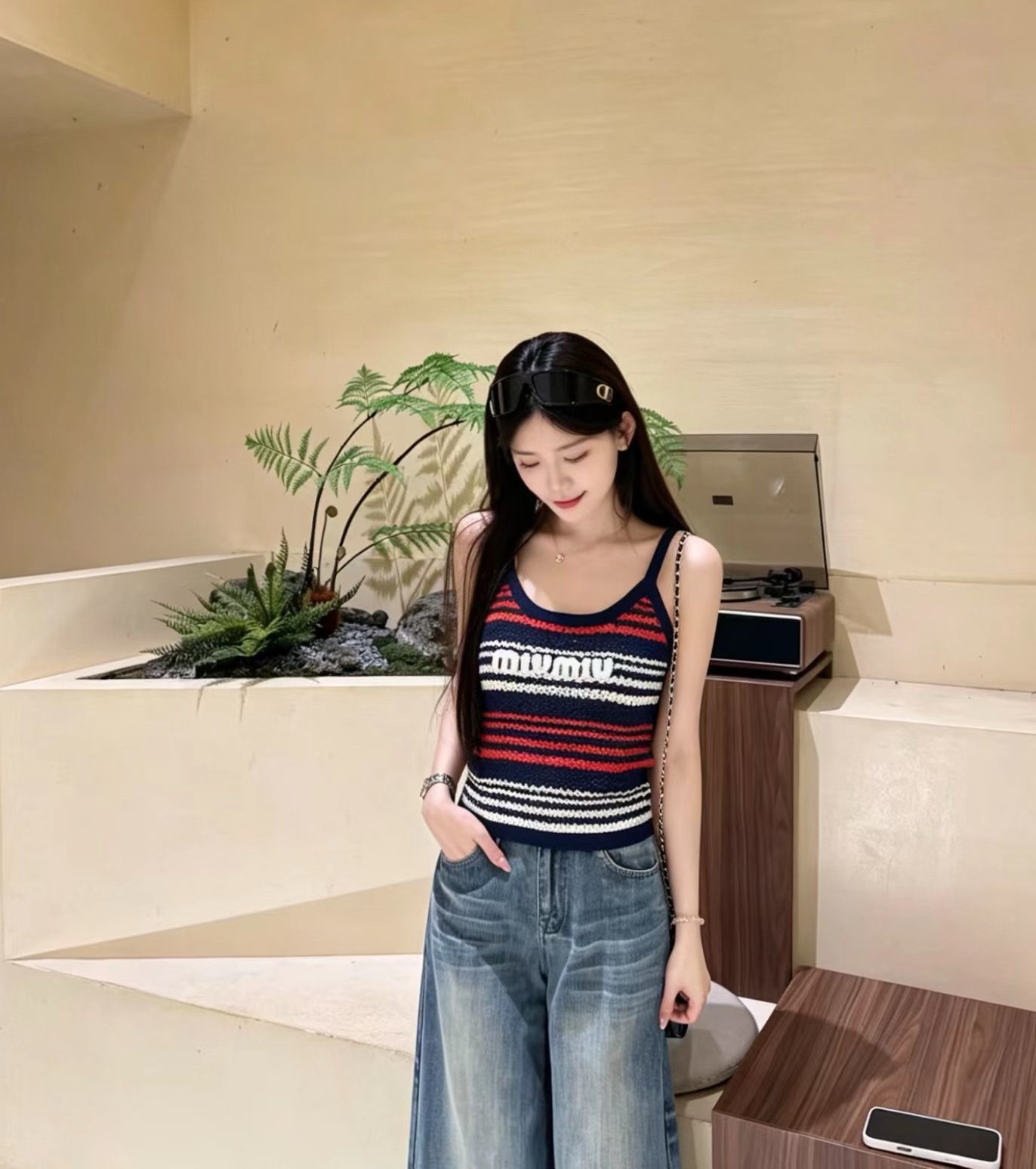 a43cb41f1e6ad6c77140a0af68d7811c.jpg