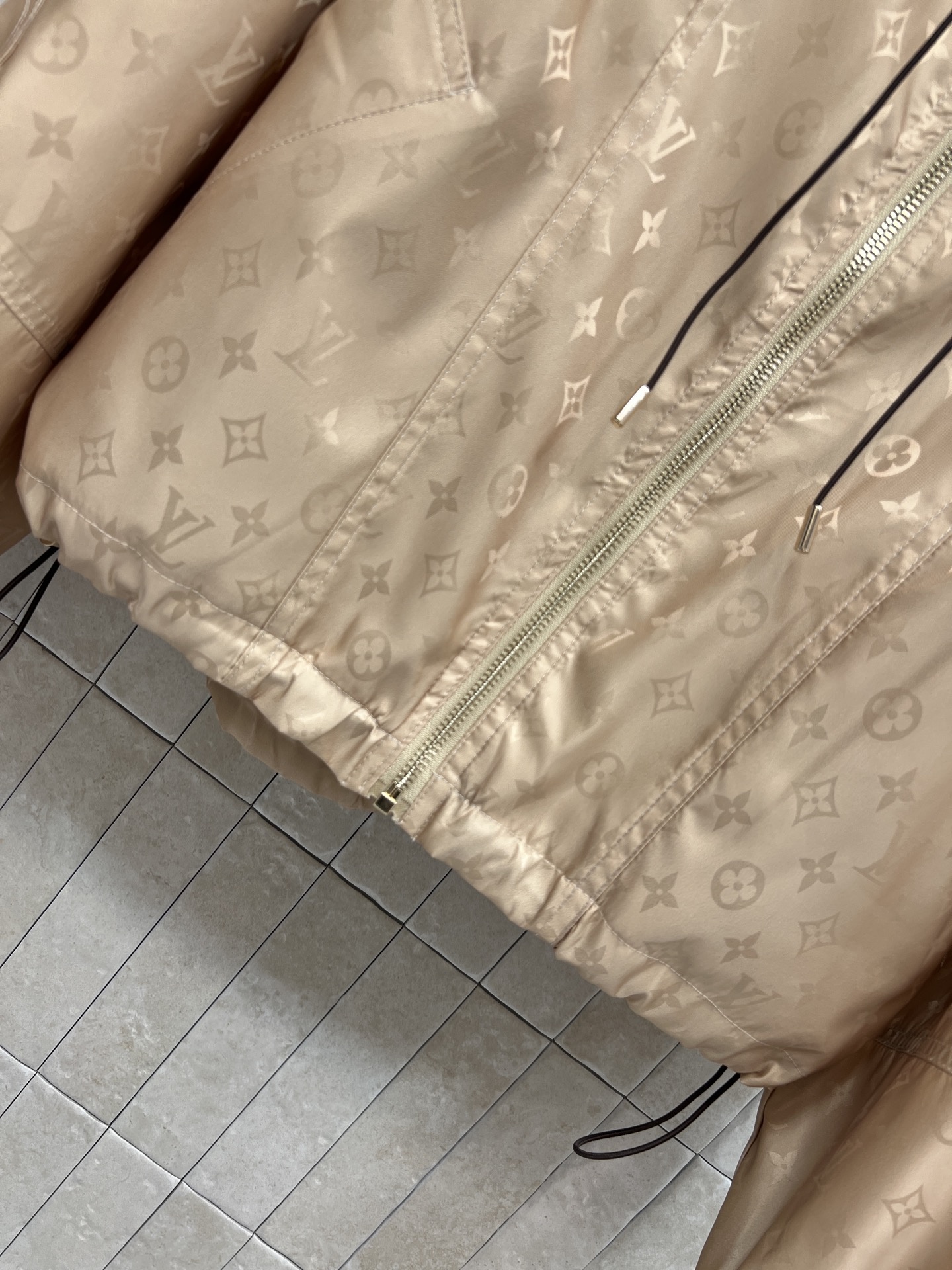aa38b7af784ece7e1748260f4262e65b.jpg
