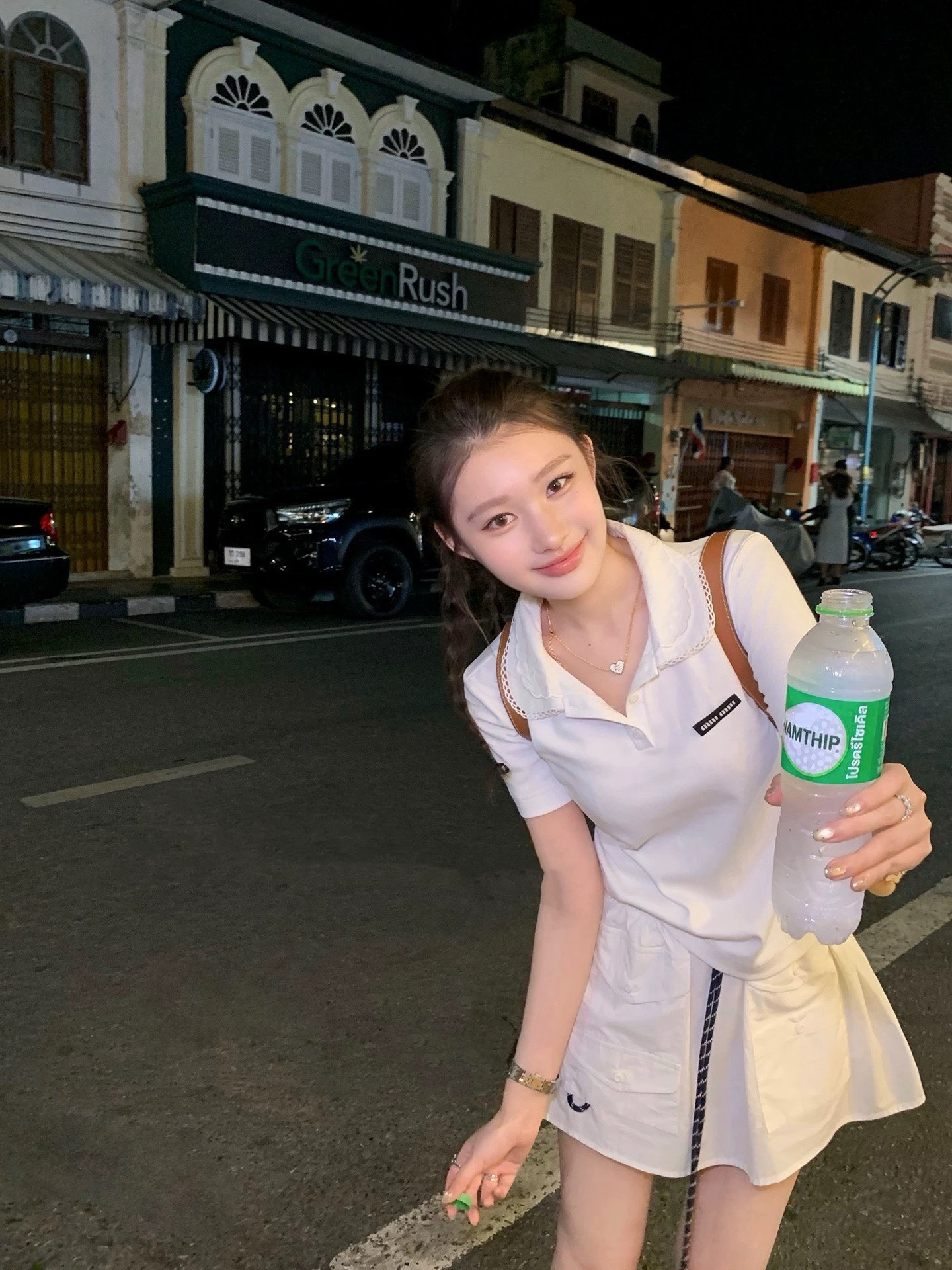 b4eeba04be1857aa18942d619029cfec.jpg