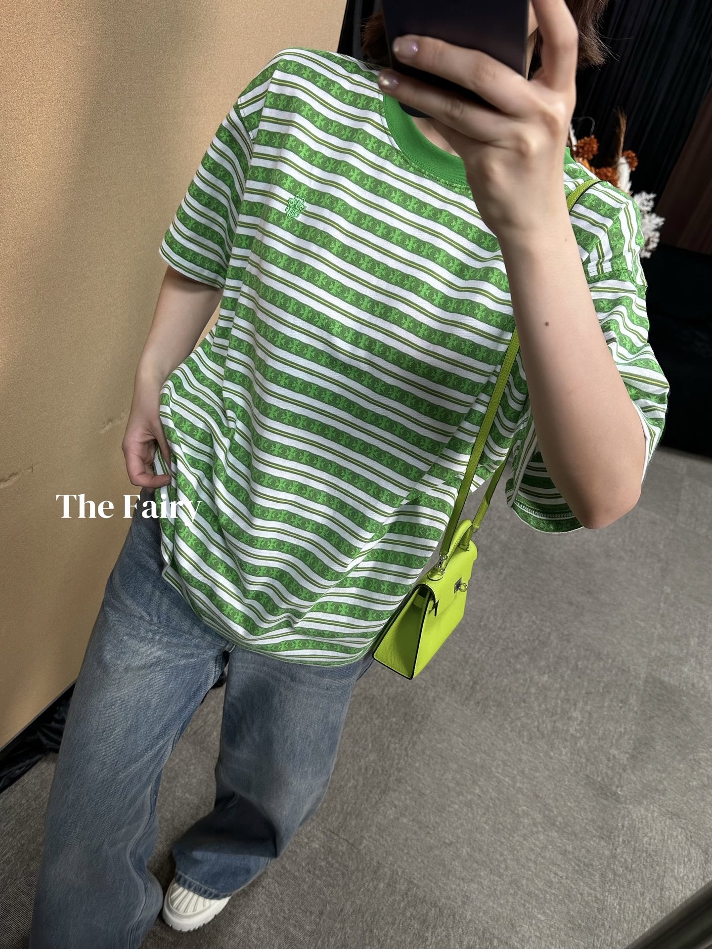 c0be0d26e61801d02ac17375dc6ddf96.jpg