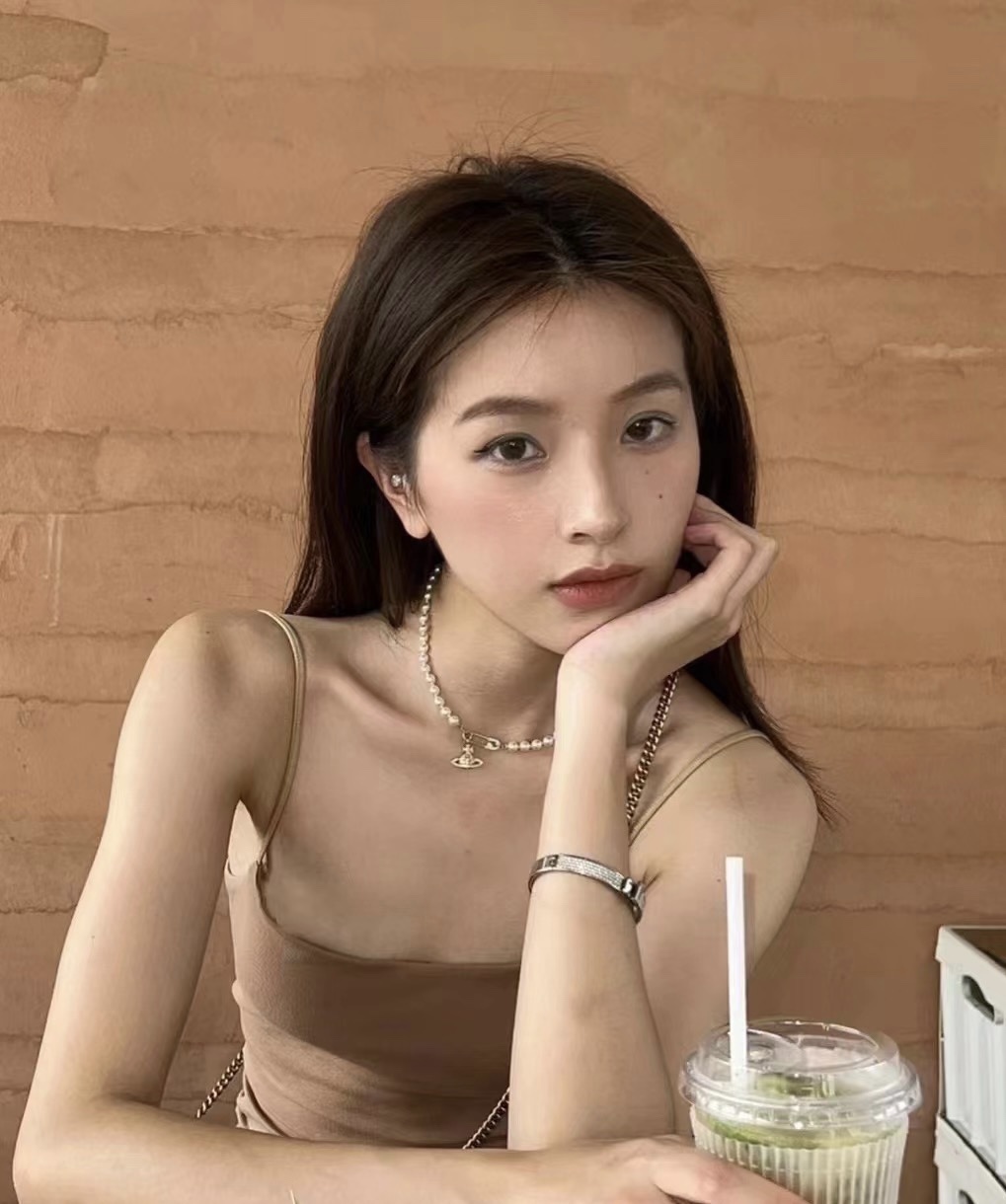 c12a39d9a87973140b5f5b9151d147fa.jpg