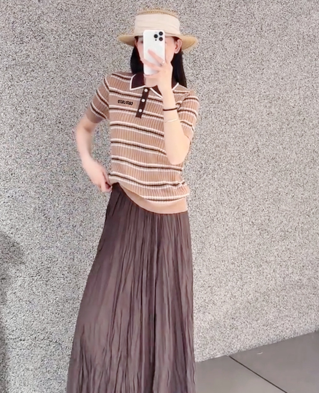 d34e7b5f05704253672881a4331e879a.jpg