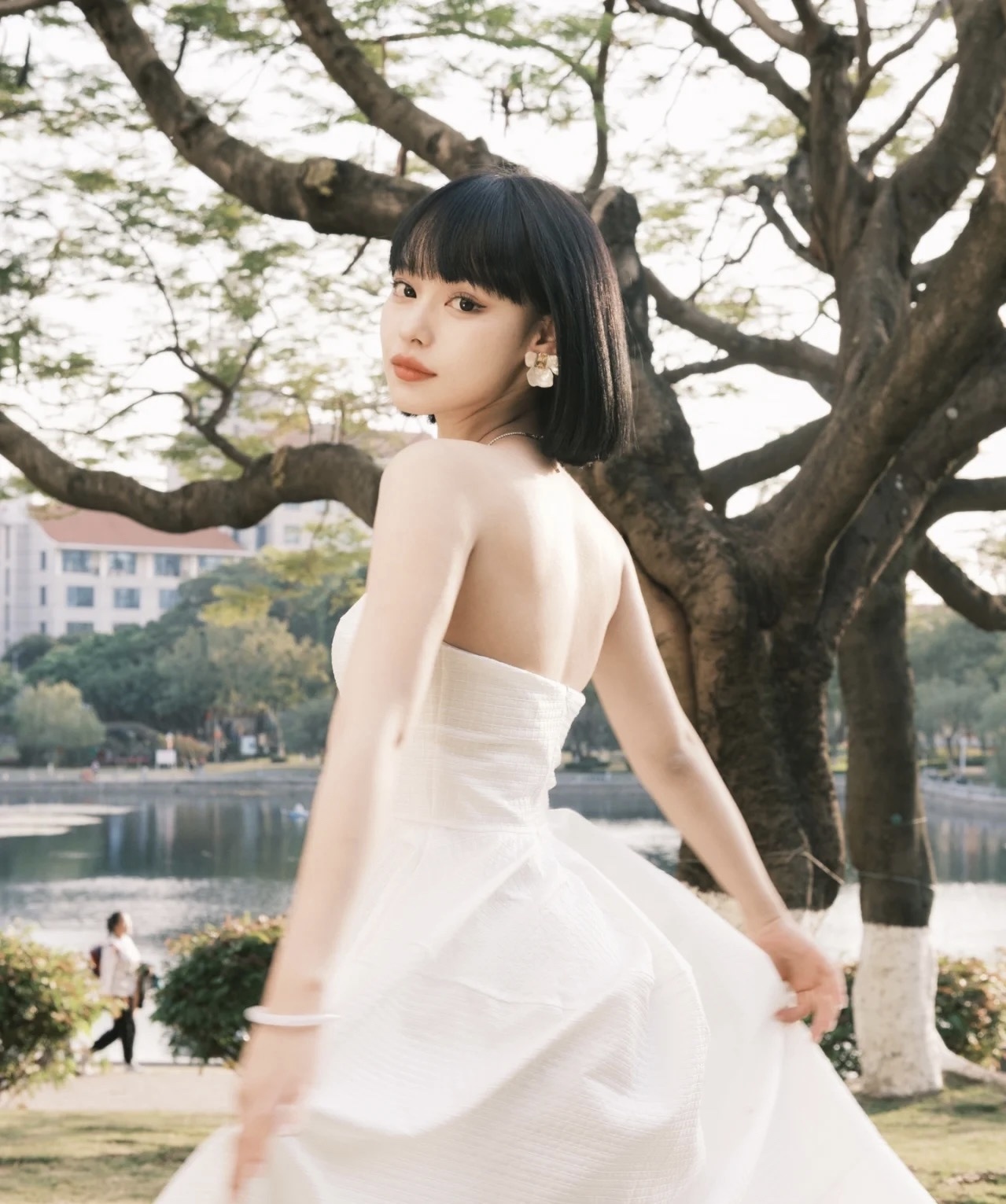 d7ae15bb367c6858ff258a2d77f46037.jpg