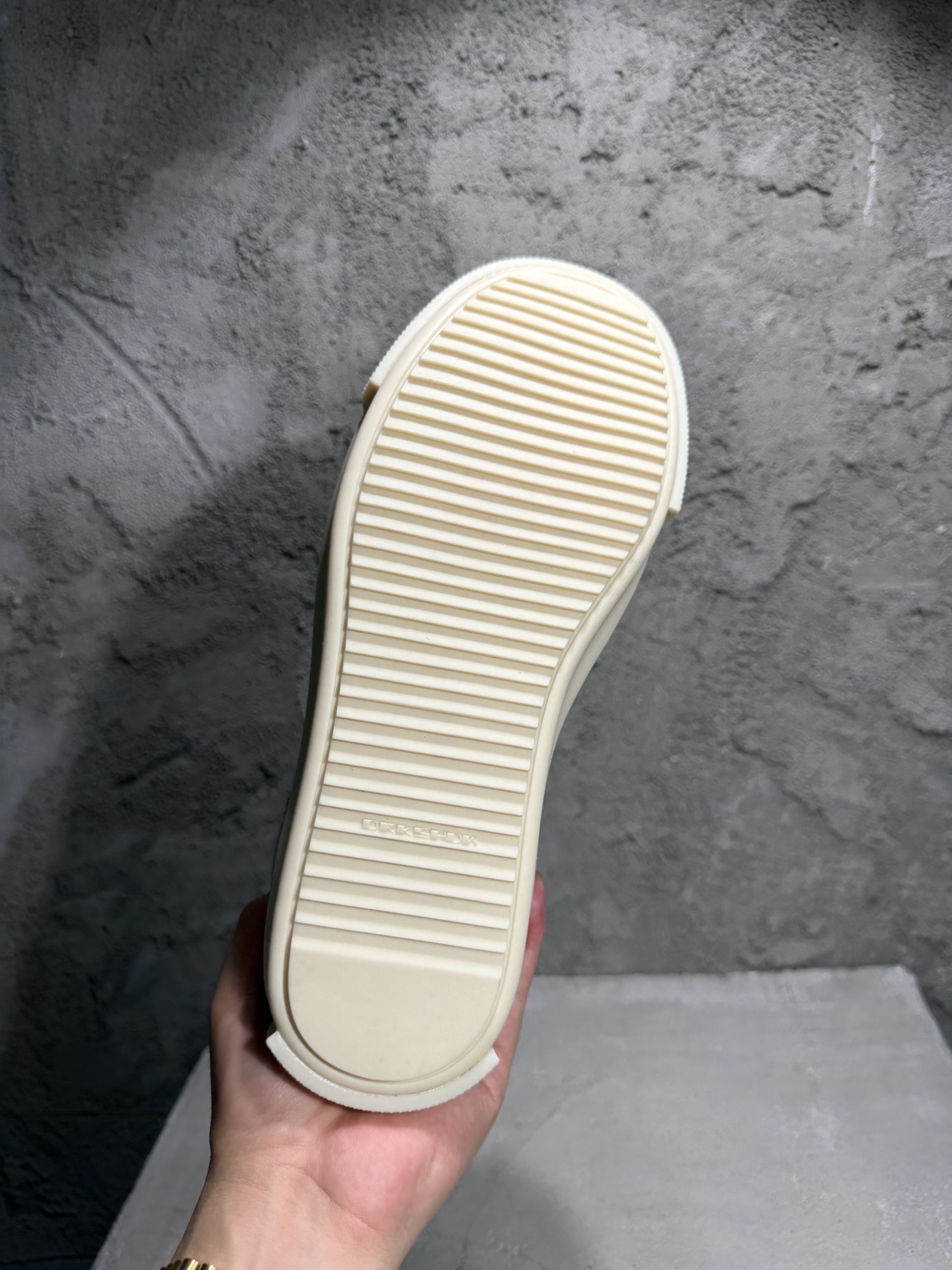 d9ac7432b7f2c28616aae68d284955dc.jpg