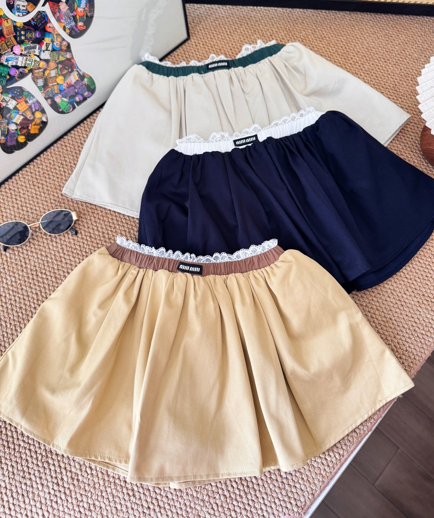 e9f97121afa80d5f63ea6e8224e13f1b.jpg
