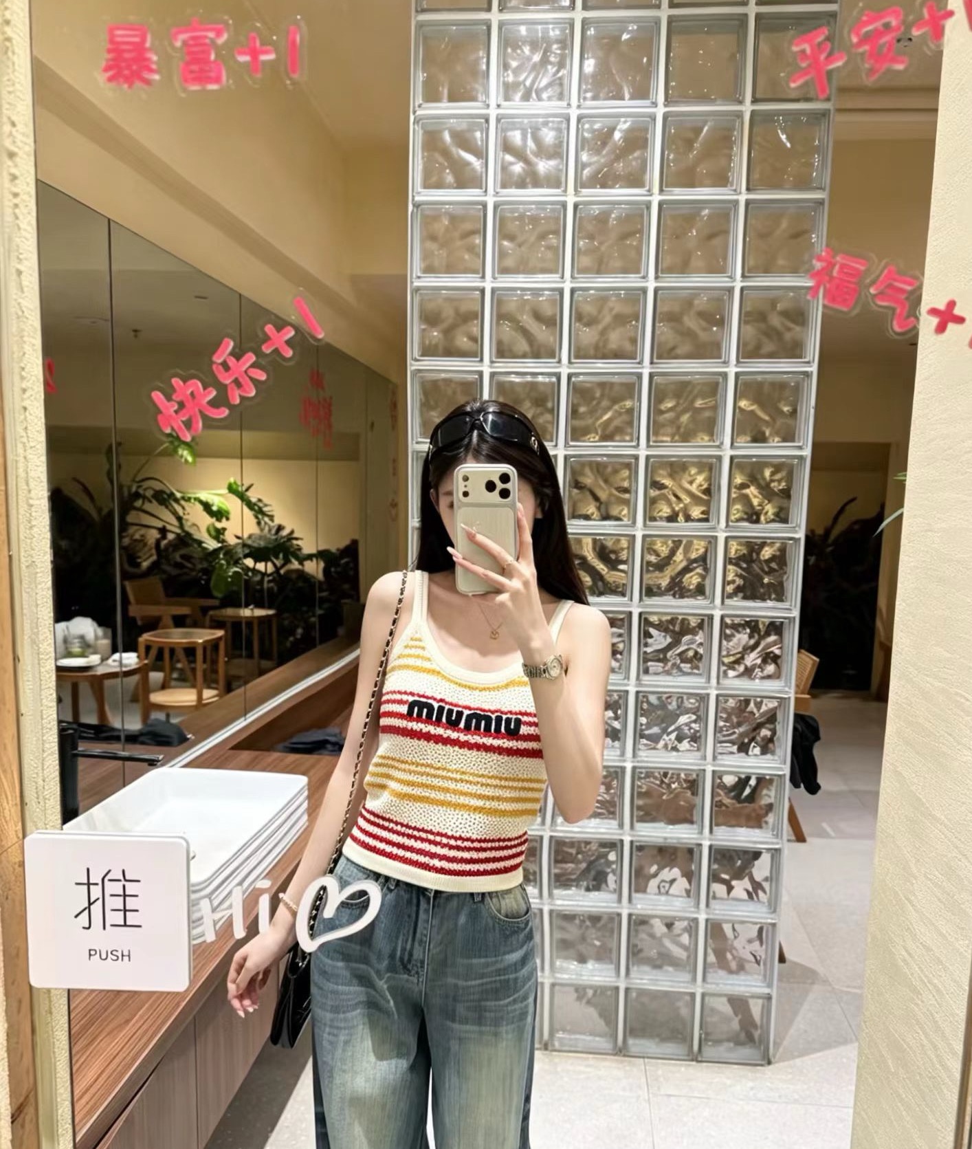 f38d7a2e25182a40ef1342fd44df2ba7.jpg